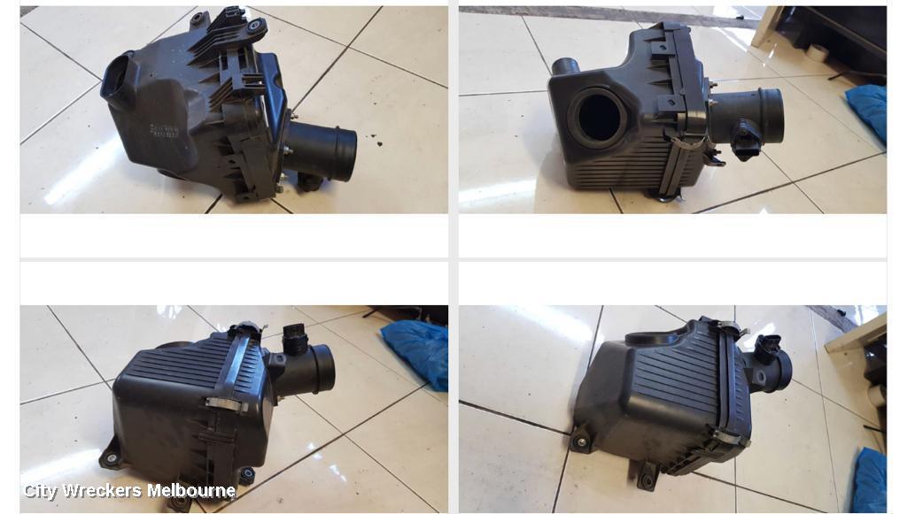 MITSUBISHI 380 AIR CLEANER/BOX, AIR CLEANER, DB, 3.8, 6G75, 09/2005 - 03/2008