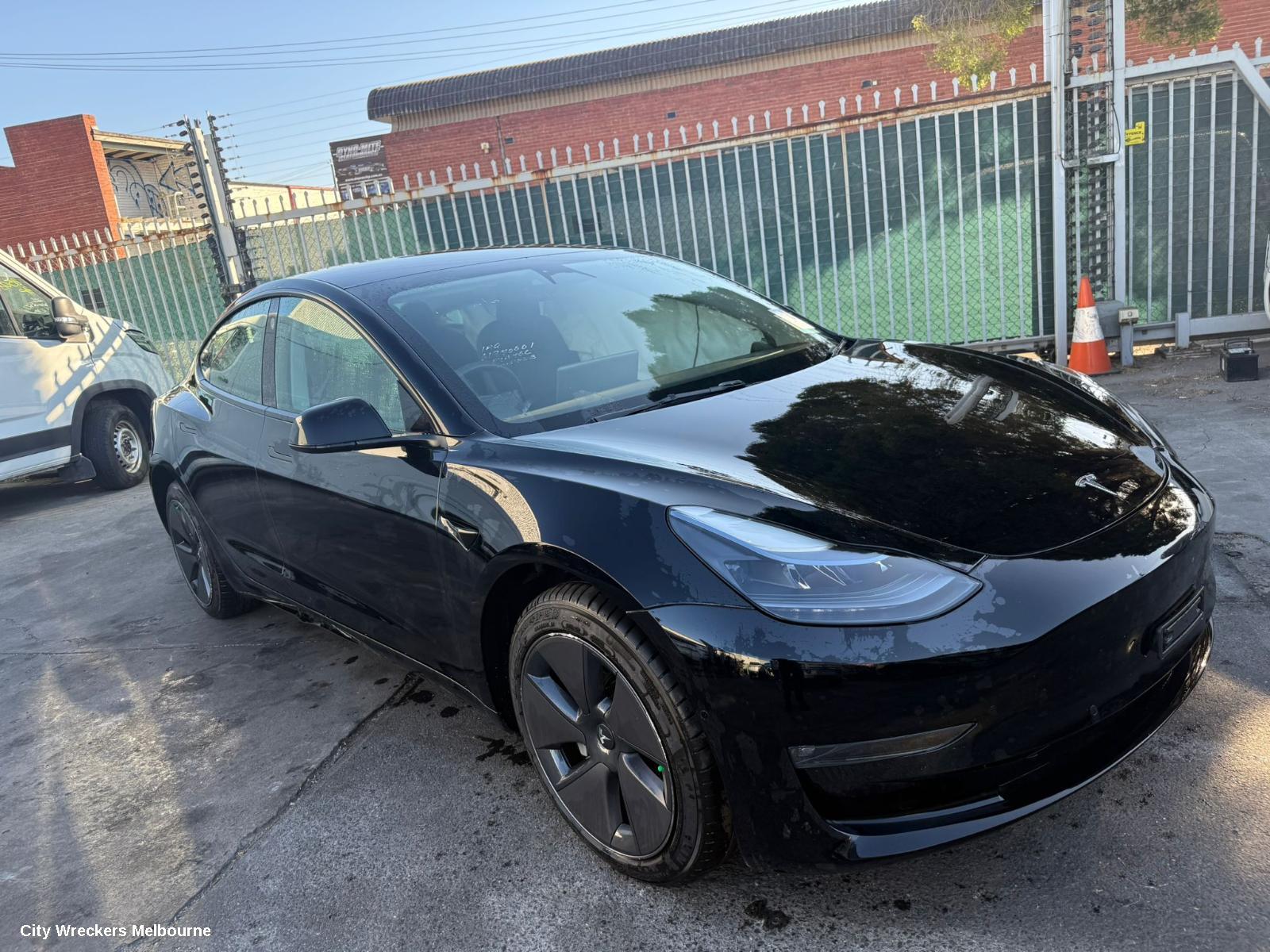 TESLA MODEL 3 LEFT REAR STRUT, 1ST GEN, 06/2019 ONWARDS