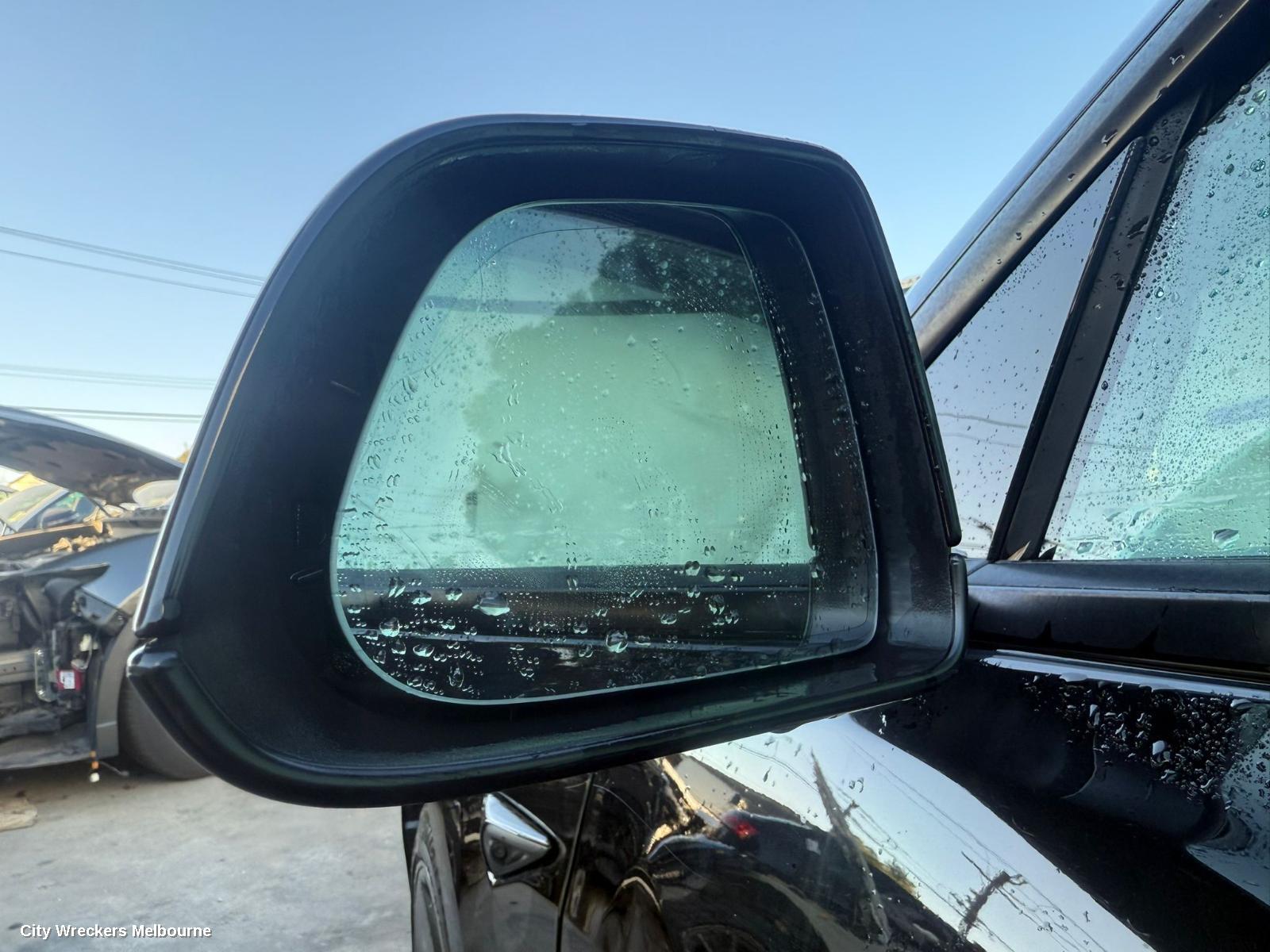 TESLA MODEL 3 RIGHT FRONT DOOR WINDOW, 1ST GEN, 06/2019 ONWARDS