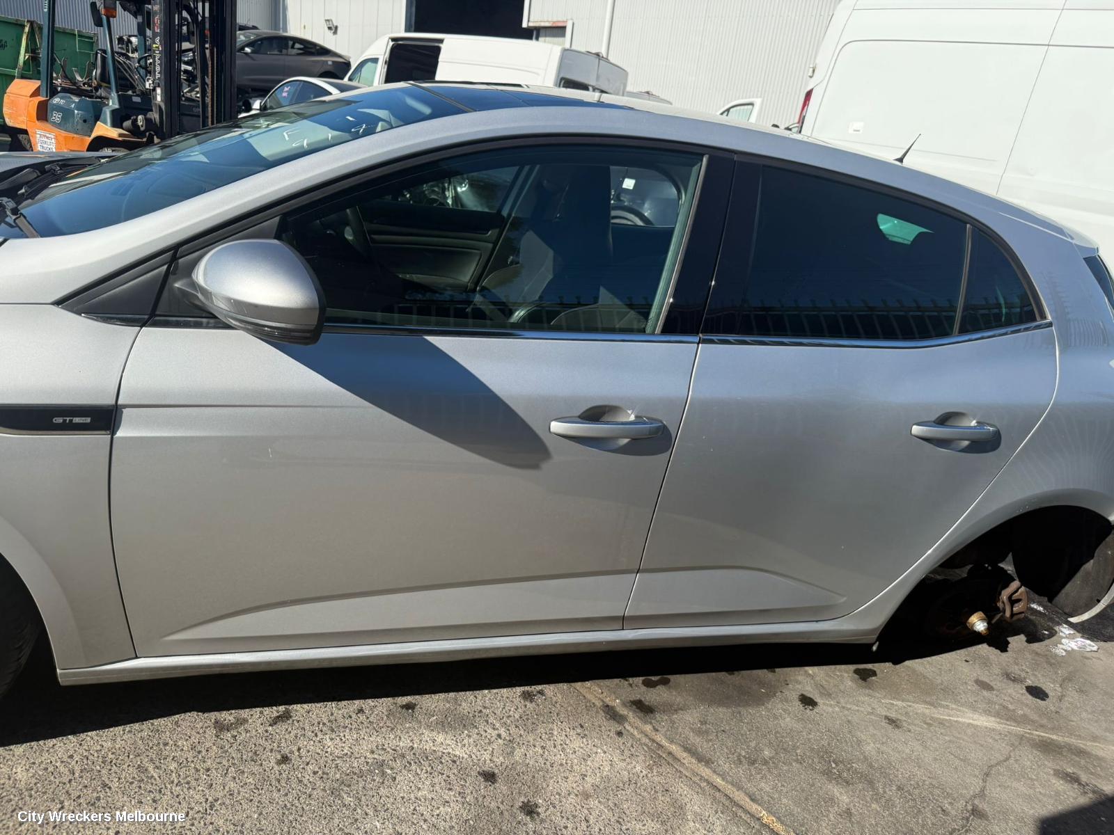 RENAULT MEGANE DOOR HANDLE, GEN 4, 06/2016 - 02/2020