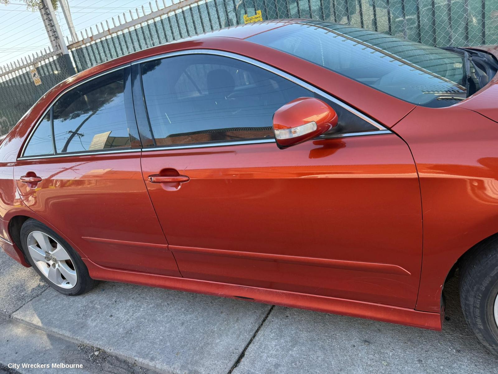 TOYOTA AURION RIGHT GUARD, GSV40R, 10/2006 - 03/2012