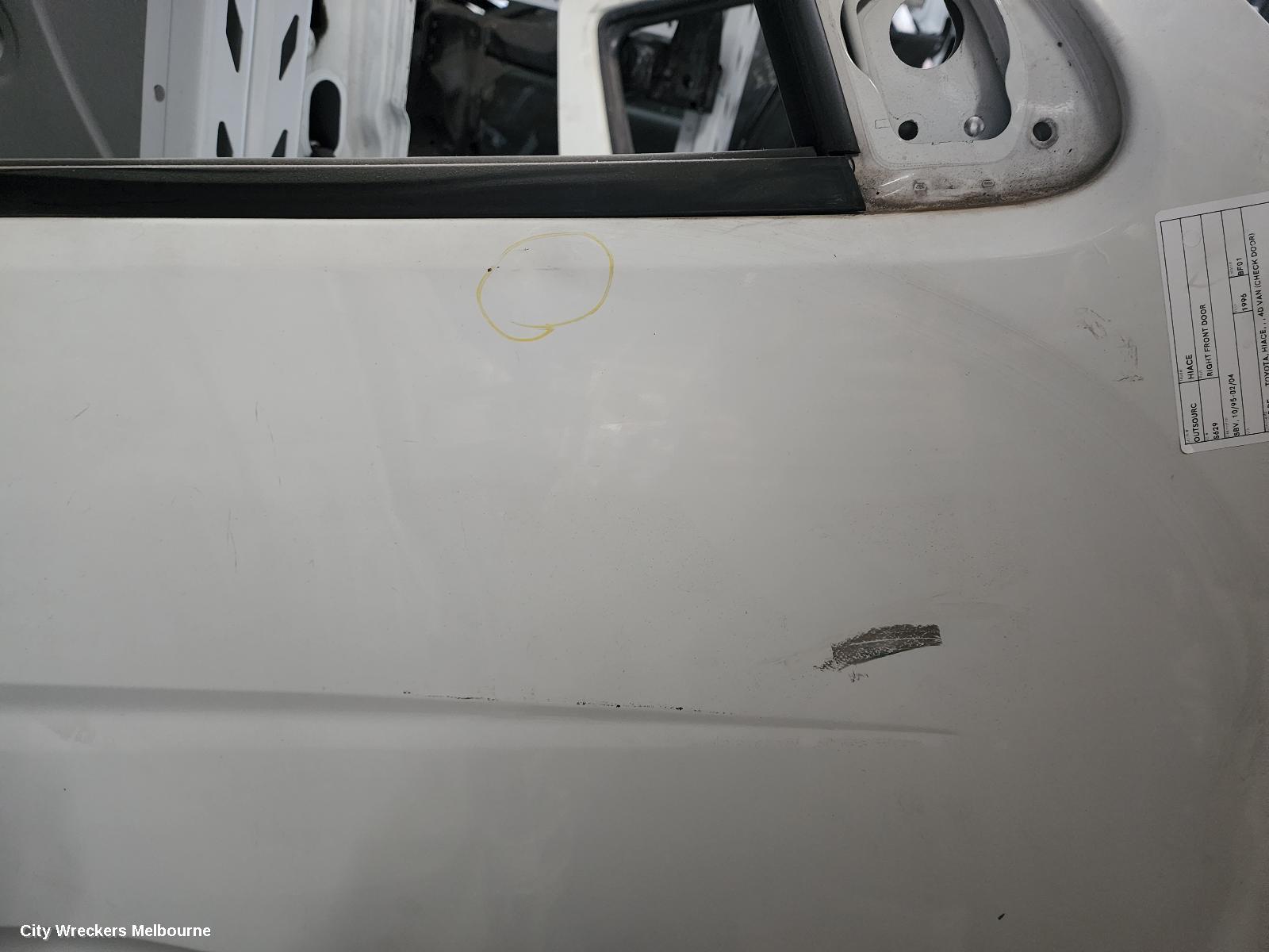 TOYOTA HIACE RIGHT FRONT DOOR, SBV, 10/1995 - 02/2004