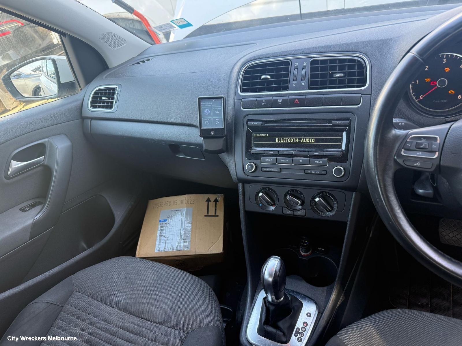 VOLKSWAGEN POLO INTERIOR MIRROR, 6R, 05/2010 - 09/2017