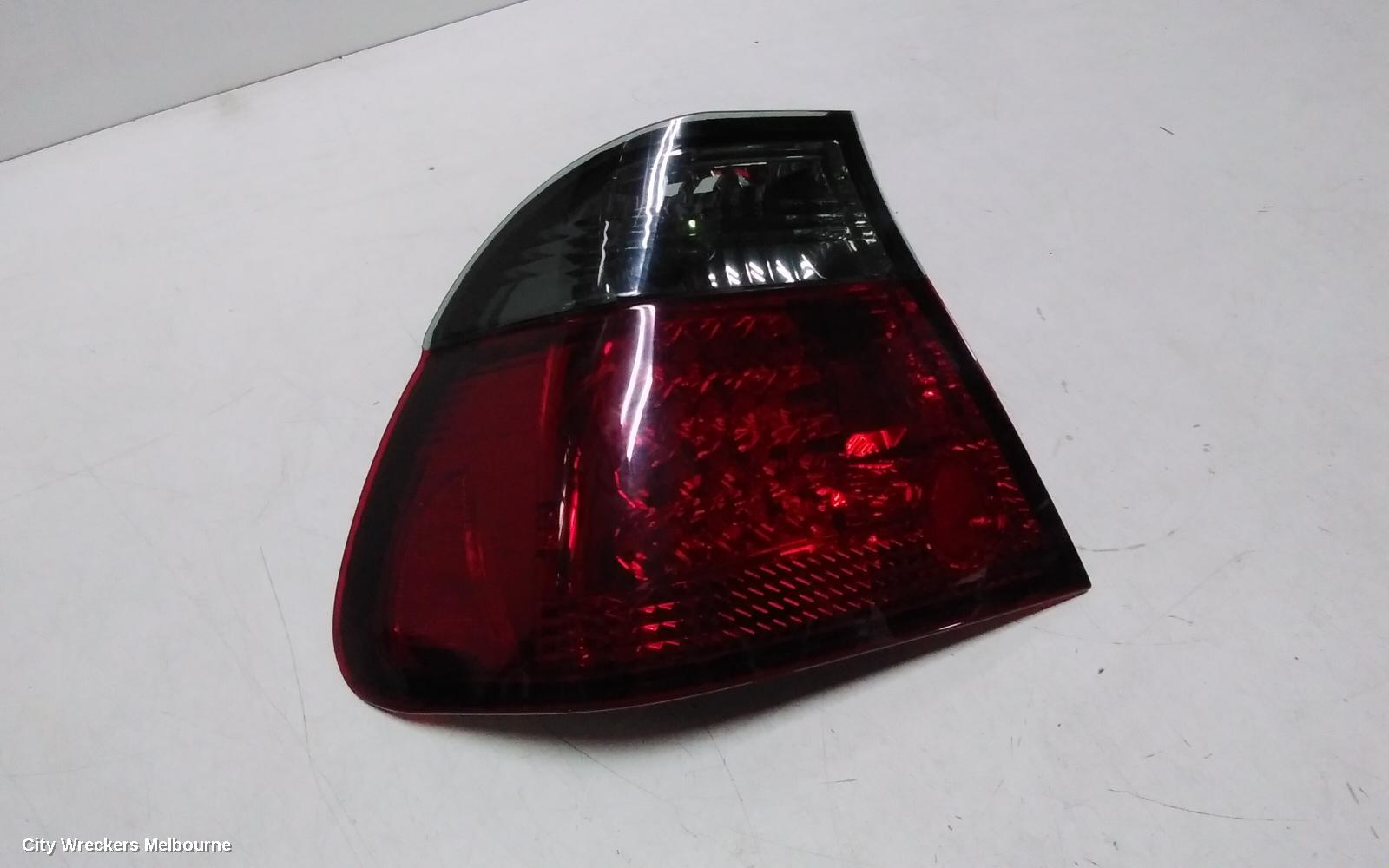 BMW 3 SERIES LEFT TAILLIGHT, E46, SEDAN, CLEAR FLASHER TYPE, 10/2001 - 01/2005