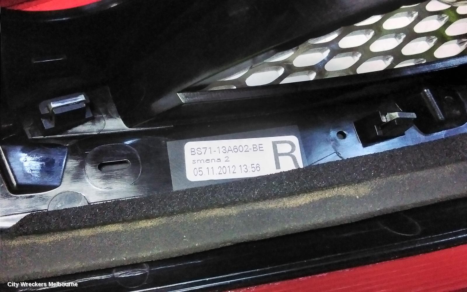 FORD MONDEO REAR GARNISH, TAILGATE LAMP (RH SIDE), WAGON, MC, 11/2010 - 12/2014