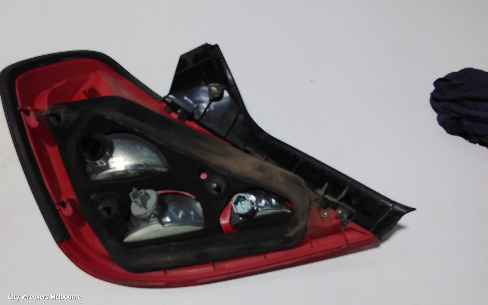 NISSAN MAXIMA RIGHT TAILLIGHT, J31, LENS# 4969, 02/2002 - 12/2005