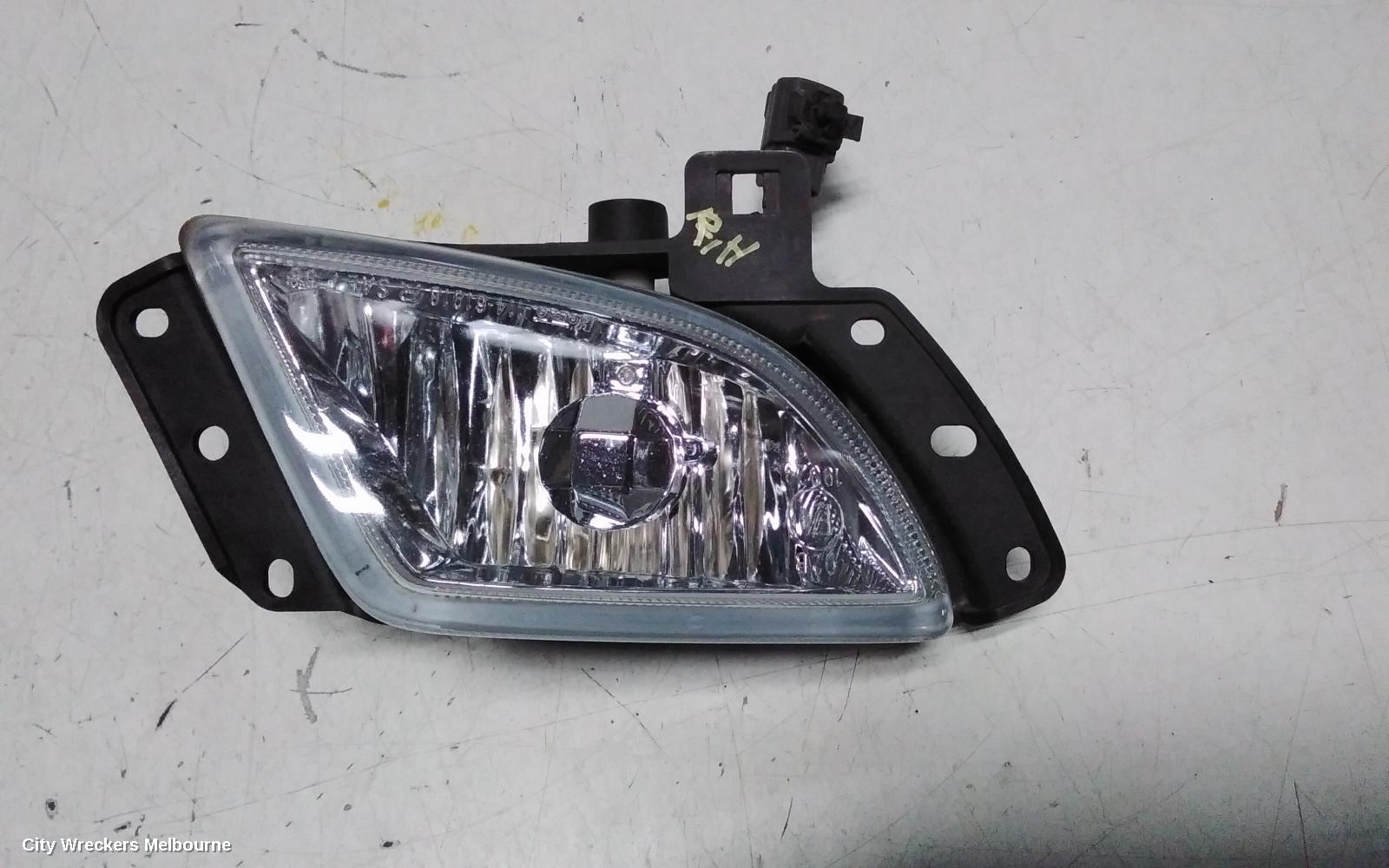 MAZDA 626 RIGHT INDICATOR/FOG/SIDE, BUMPER FOGLAMP, GF, SEDAN/HATCH, 08/1997 - 08/2002