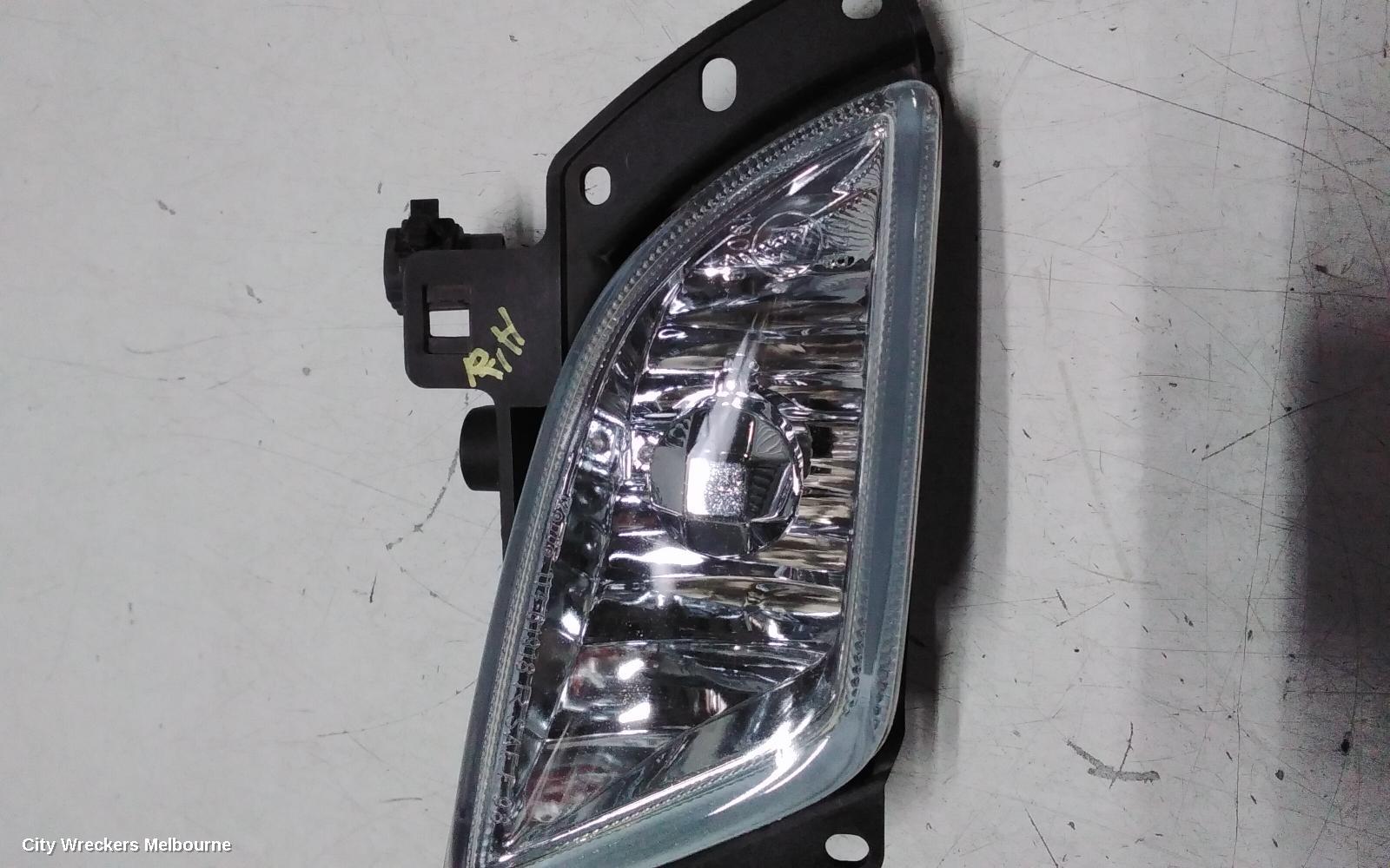 MAZDA 626 RIGHT INDICATOR/FOG/SIDE, BUMPER FOGLAMP, GF, SEDAN/HATCH, 08/1997 - 08/2002
