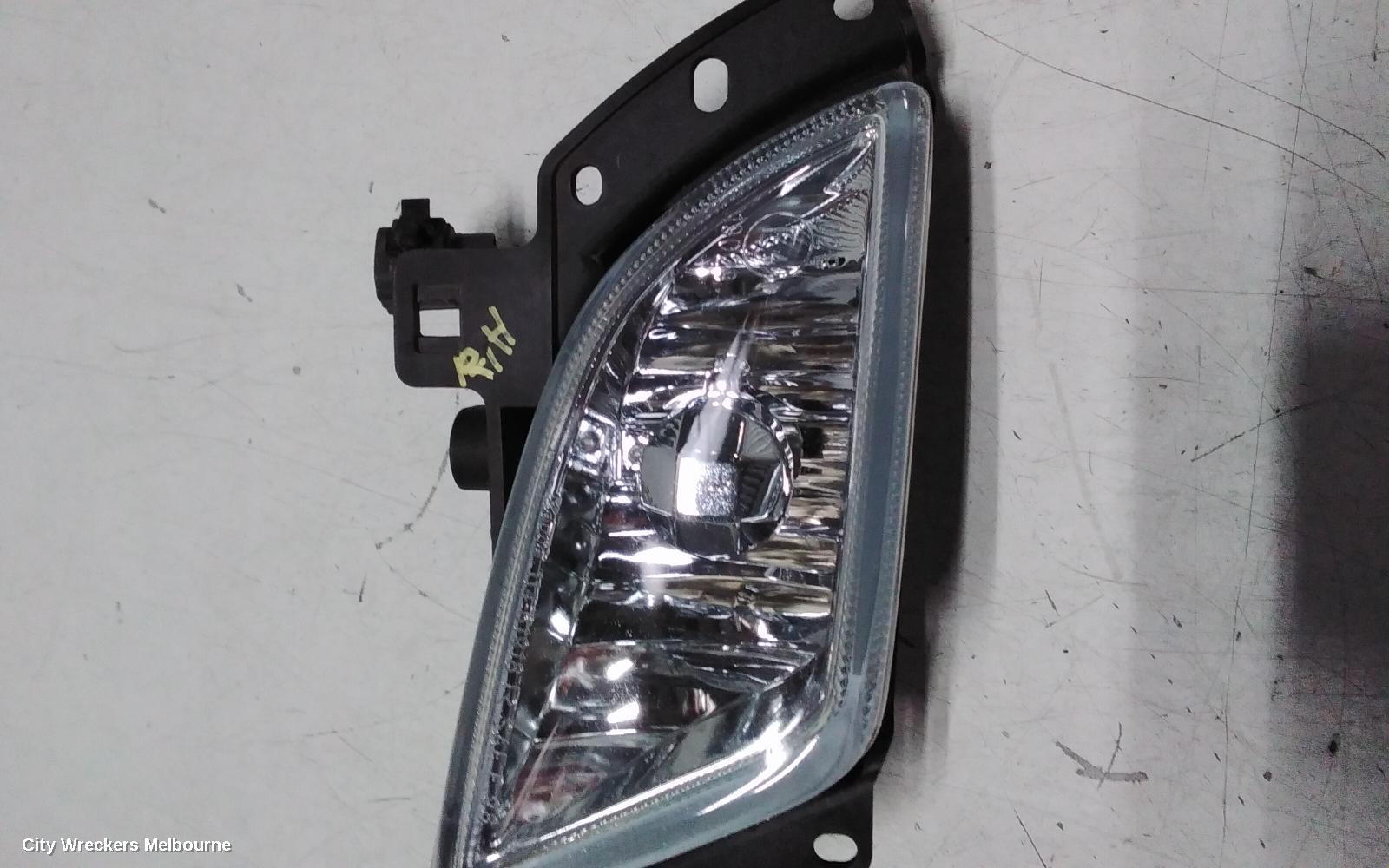 MAZDA 626 RIGHT INDICATOR/FOG/SIDE, BUMPER FOGLAMP, GF, SEDAN/HATCH, 08/1997 - 08/2002