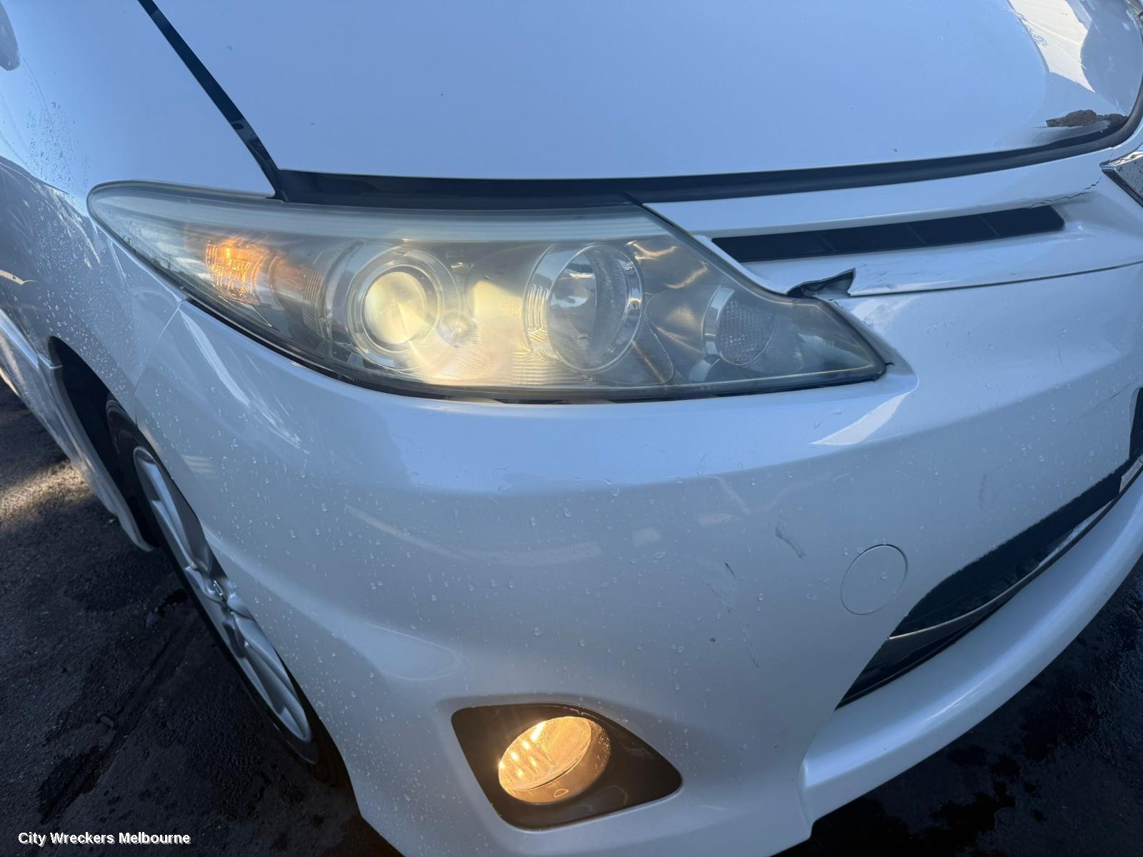 TOYOTA ESTIMA REAR GARNISH, TAILGATE LAMP (CENTRE), LENS# 28-194, RED, XR50, 05-19 (IMPORT)