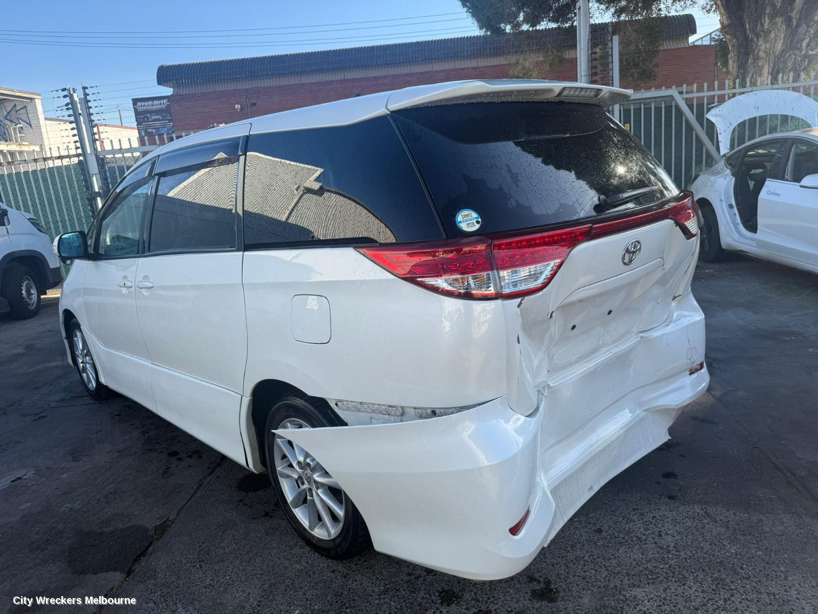 TOYOTA ESTIMA REAR GARNISH, TAILGATE LAMP (CENTRE), LENS# 28-194, RED, XR50, 05-19 (IMPORT)
