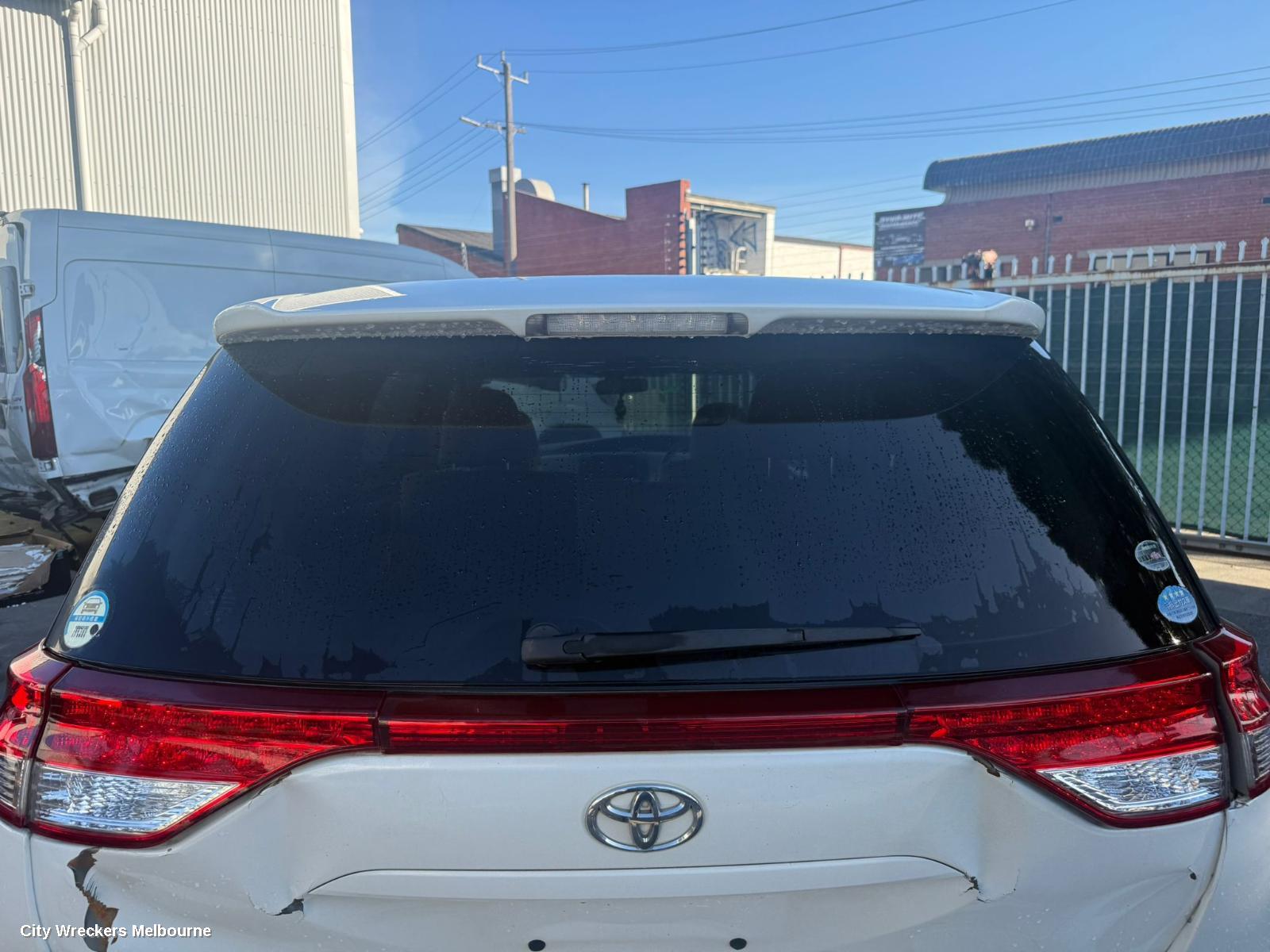 TOYOTA ESTIMA RADIO/CD/DVD/SAT/TV, XR50, 05-19