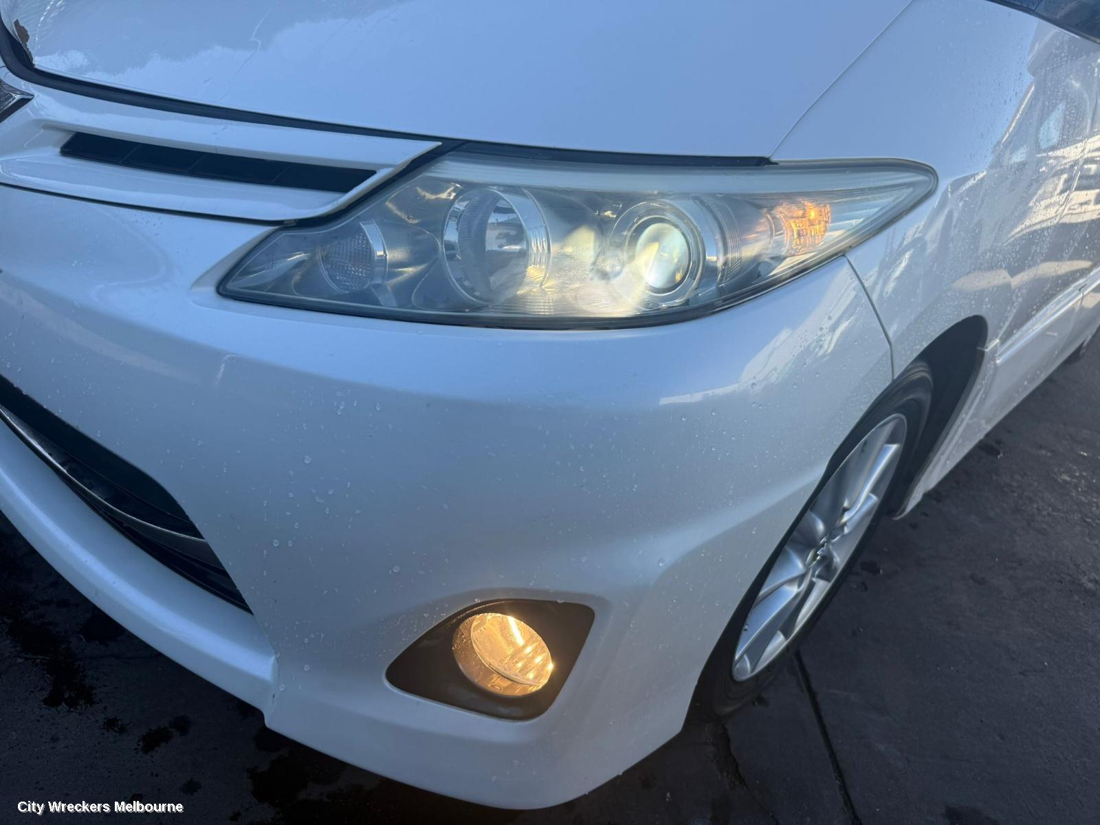 TOYOTA ESTIMA REAR GARNISH, TAILGATE LAMP (CENTRE), LENS# 28-194, RED, XR50, 05-19 (IMPORT)