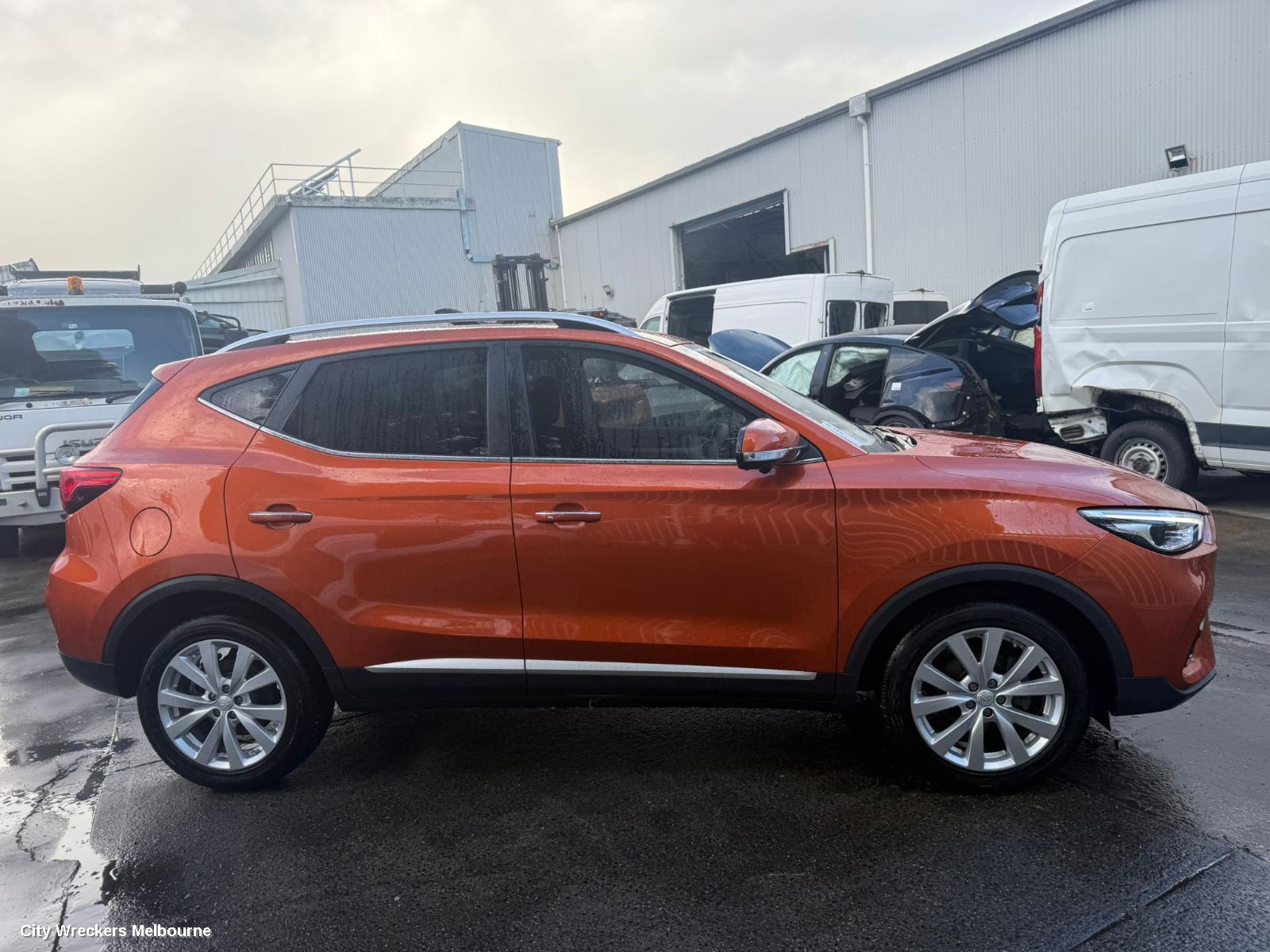 MG ZS RIGHT FRONT DOOR, AZS1, 09/2017 - 06/2025