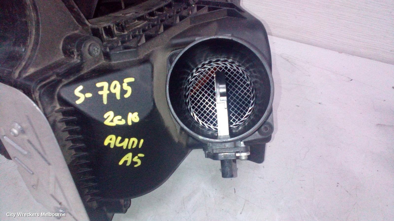 AUDI A5 AIR CLEANER/BOX, AIR CLEANER, 8T, 2.0, PETROL, CDNC CODE, 08/2009 - 08/2013