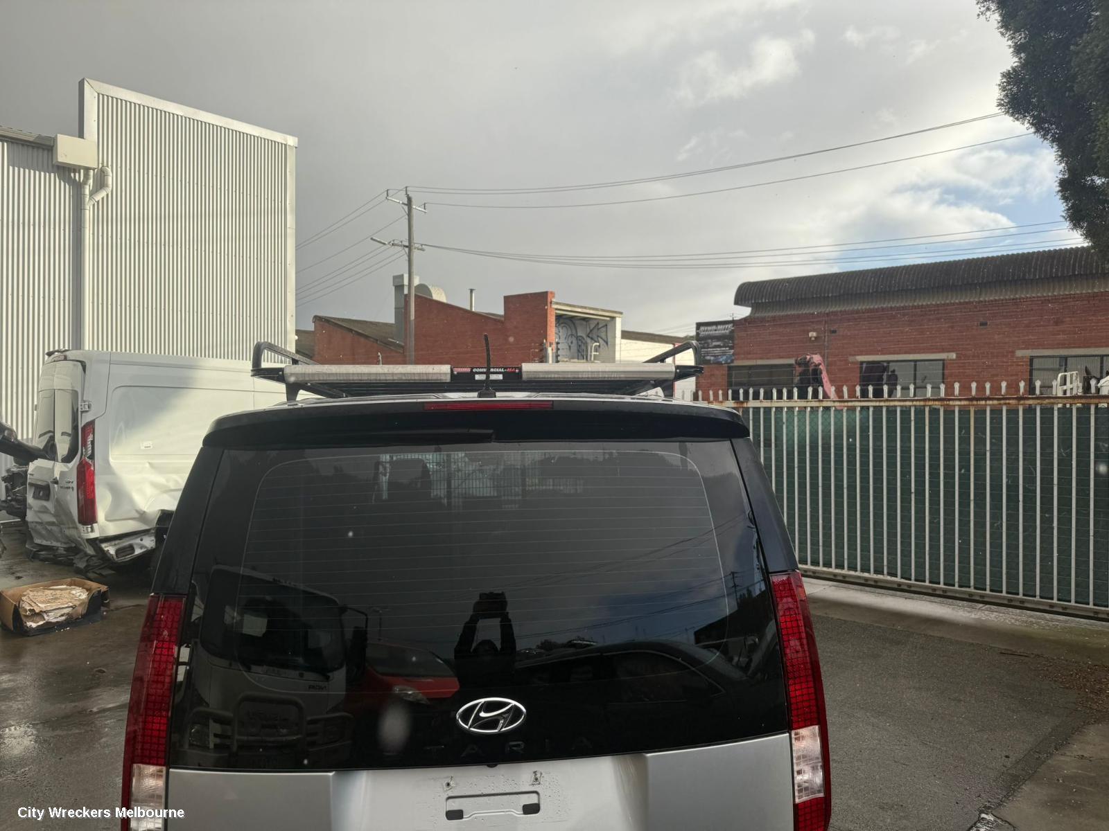 HYUNDAI STARIA RIGHT DOOR MIRROR, US4, COLOUR CODED, W/ AUTO POWER FOLD, HEATED, BLIND SPOT, CAMERA TYPE, 04/2021 ONWARDS