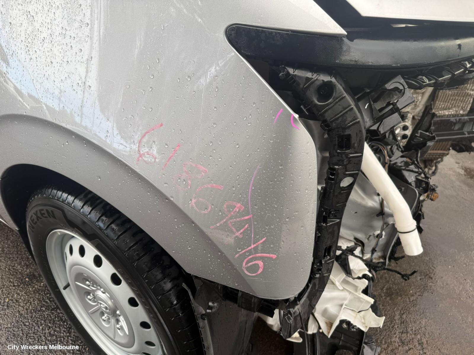 HYUNDAI STARIA RIGHT DOOR MIRROR, US4, COLOUR CODED, W/ AUTO POWER FOLD, HEATED, BLIND SPOT, CAMERA TYPE, 04/2021 ONWARDS
