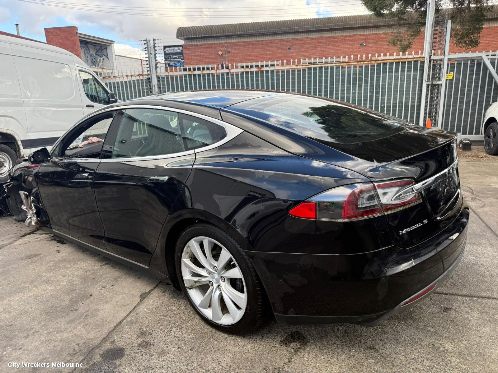 TESLA MODEL S REAR BUMPER, BUMPER BAR, W/ 4 PARK SENSORS, 1ST GEN, 06/2014 - 03/2016