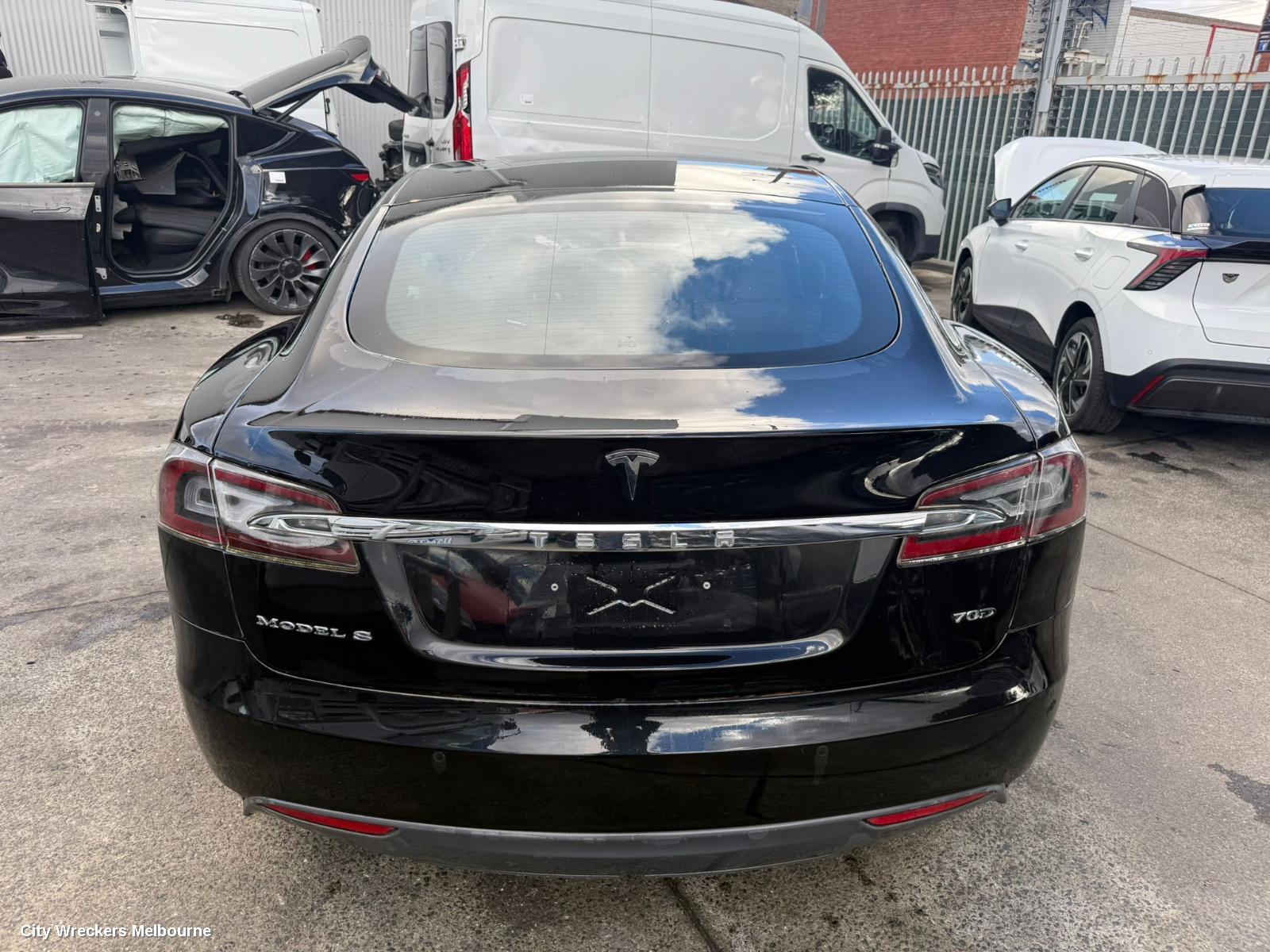 TESLA MODEL S REAR BUMPER, BUMPER BAR, W/ 4 PARK SENSORS, 1ST GEN, 06/2014 - 03/2016