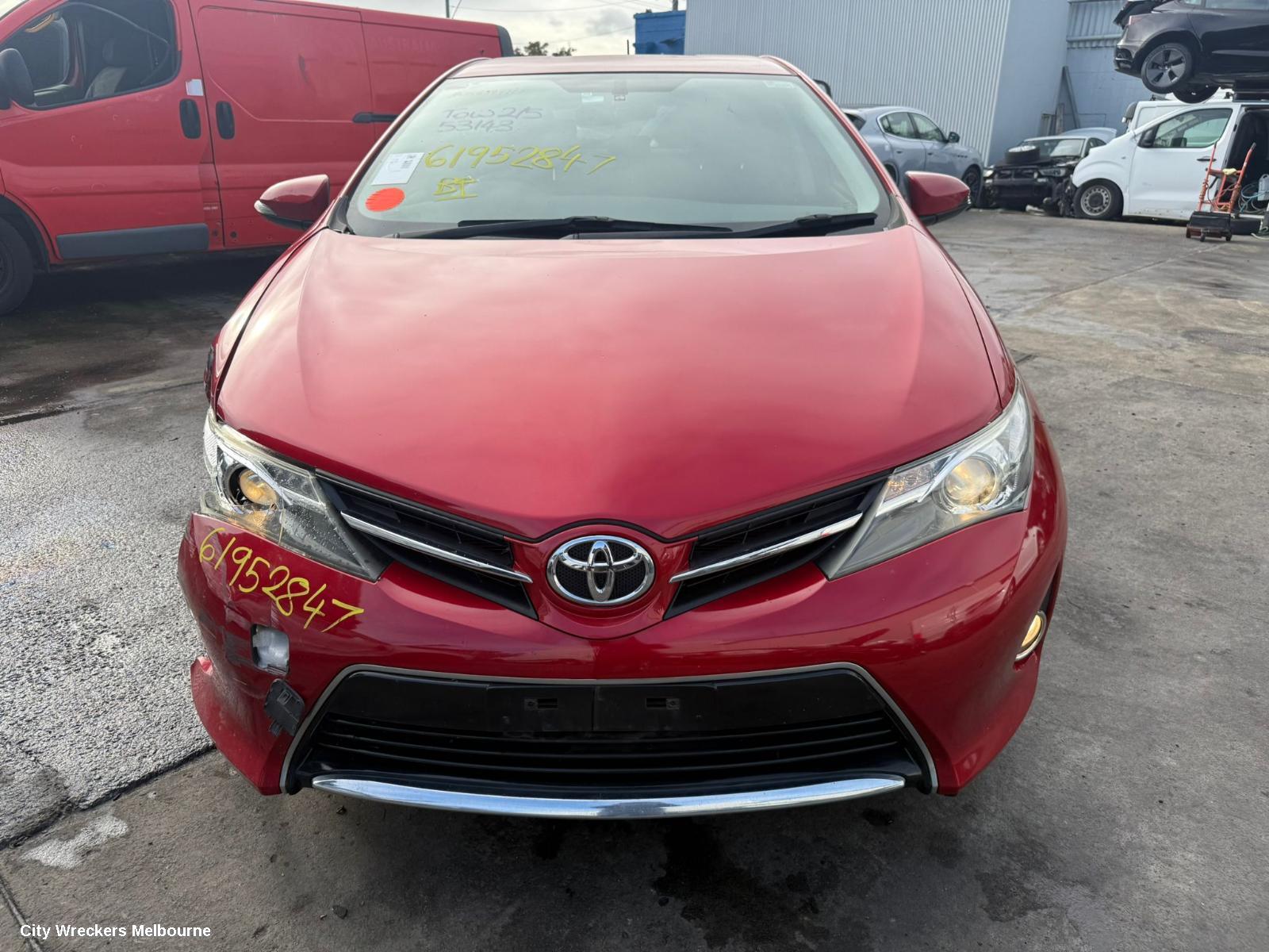 TOYOTA COROLLA LEFT TAILLIGHT, ZRE182R, HATCH, 08/2012 - 03/2015