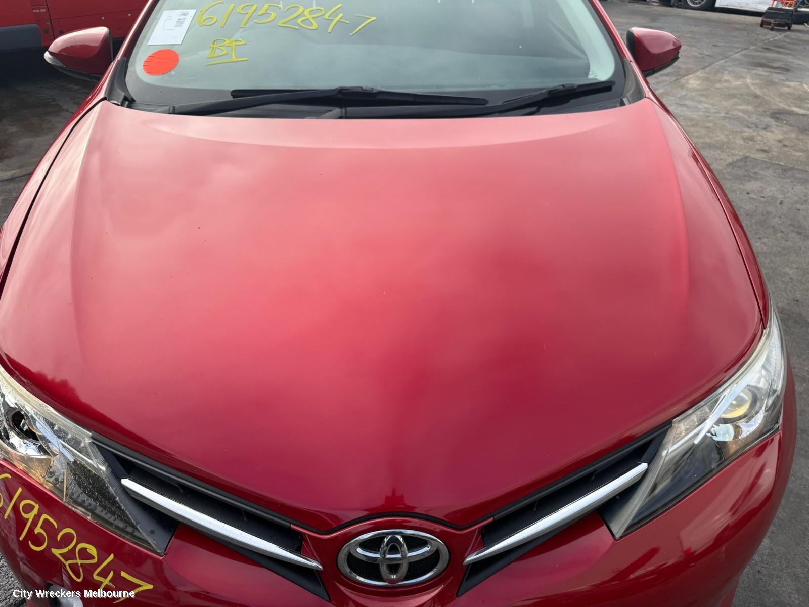 TOYOTA COROLLA LEFT TAILLIGHT, ZRE182R, HATCH, 08/2012 - 03/2015