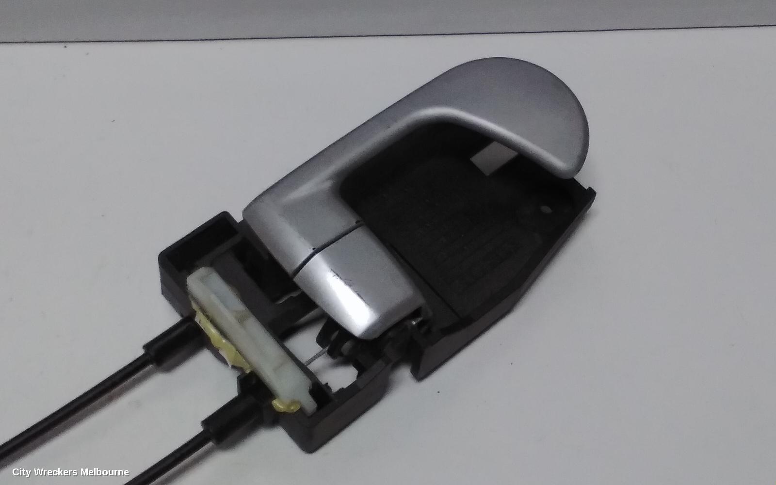 MITSUBISHI 380 DOOR/BOOT/GATE LOCK, RIGHT REAR DOOR LOCK, DB, 09/2005 - 03/2008