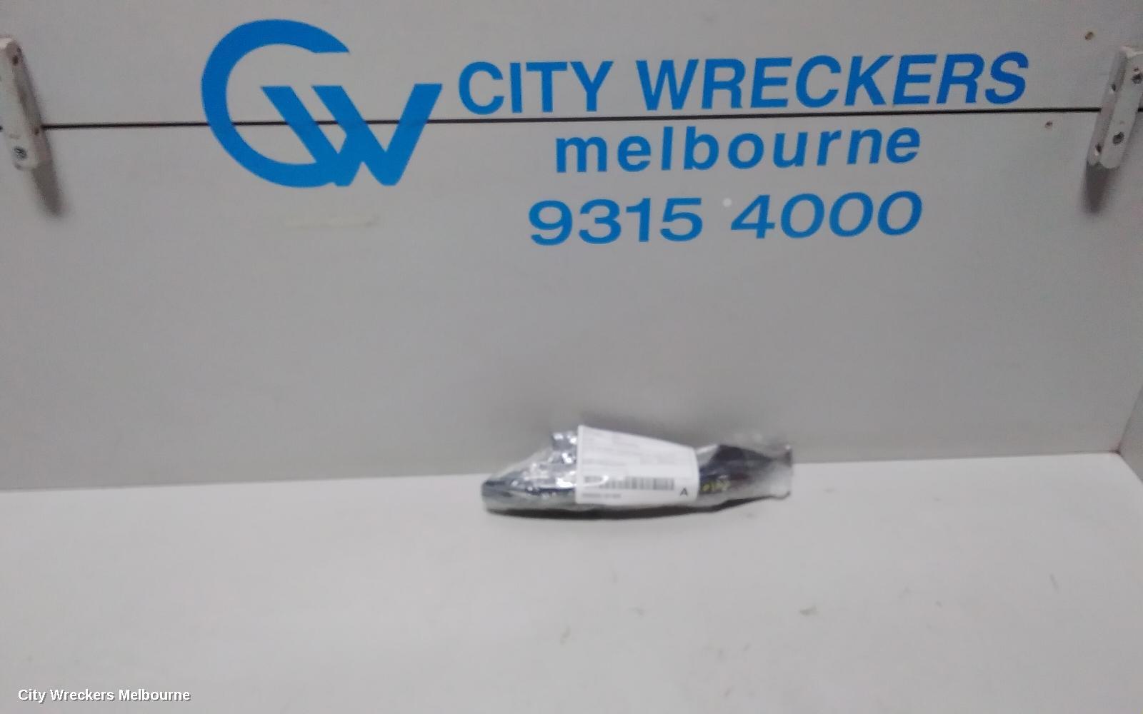 HONDA CRV DOOR HANDLE, OUTER, RH FRONT, COLOUR CODED, RE, 03/2007 - 10/2012
