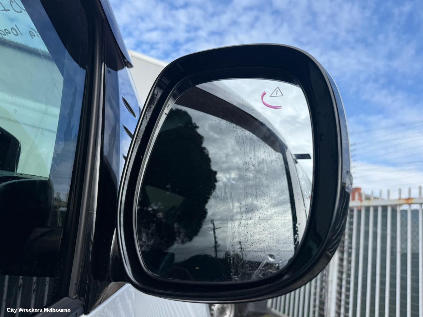 HYUNDAI STARIA LEFT DOOR MIRROR, US4, COLOUR CODED, W/ AUTO POWER FOLD, HEATED, BLIND SPOT, CAMERA TYPE, 04/2021 ONWARDS