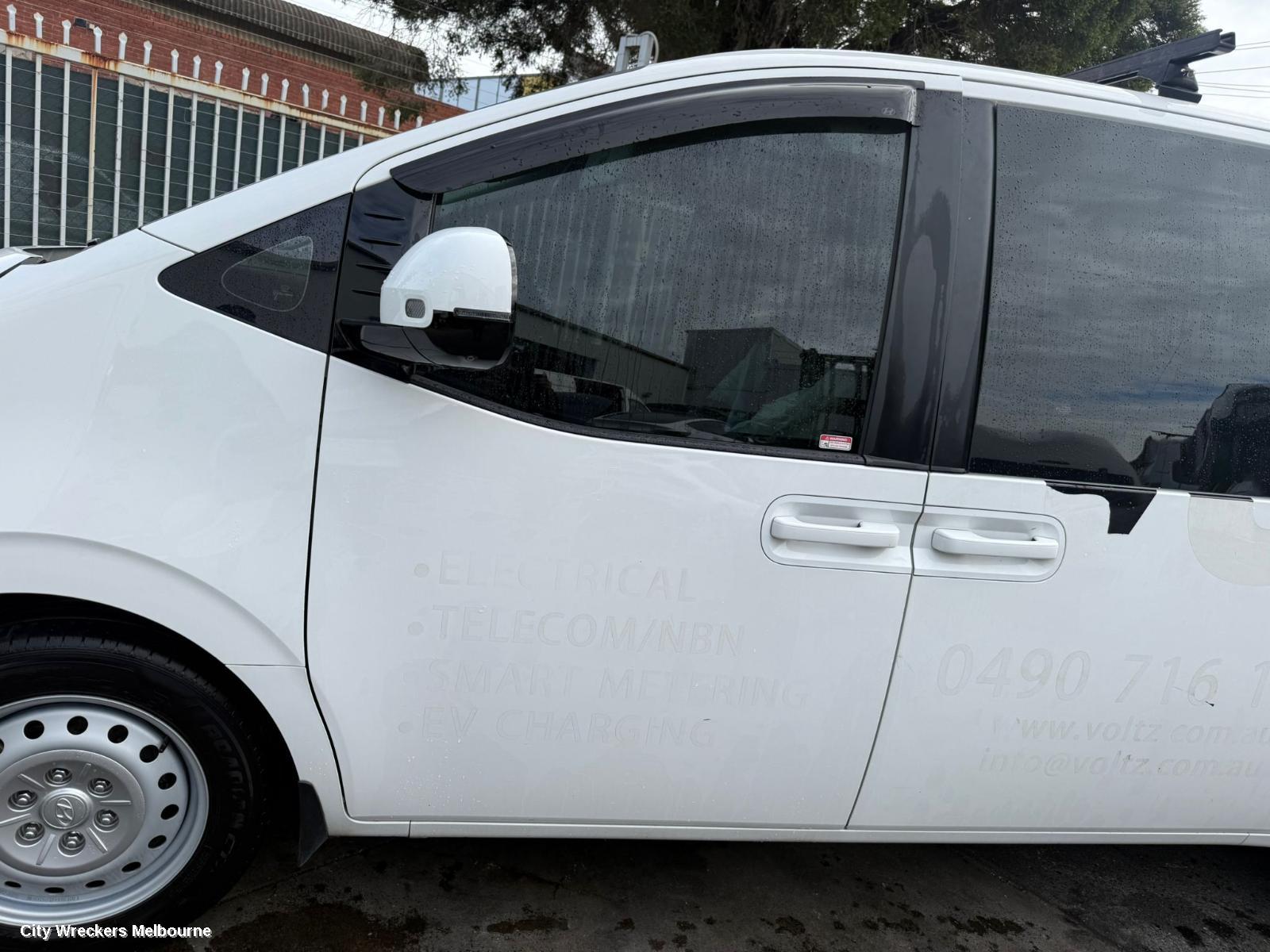 HYUNDAI STARIA LEFT DOOR MIRROR, US4, COLOUR CODED, W/ AUTO POWER FOLD, HEATED, BLIND SPOT, CAMERA TYPE, 04/2021 ONWARDS