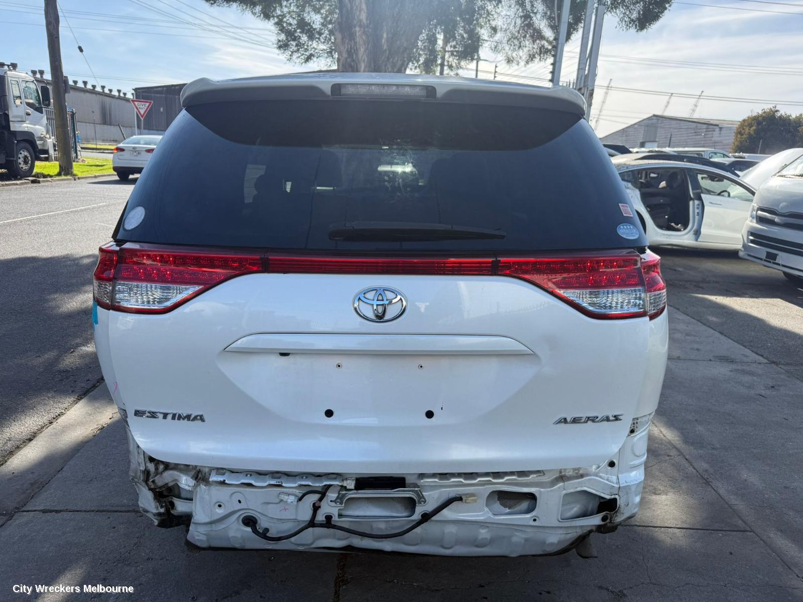 TOYOTA ESTIMA REAR GARNISH, TAILGATE LAMP (CENTRE), LENS# 28-194, RED, XR50, 05-19 (IMPORT)