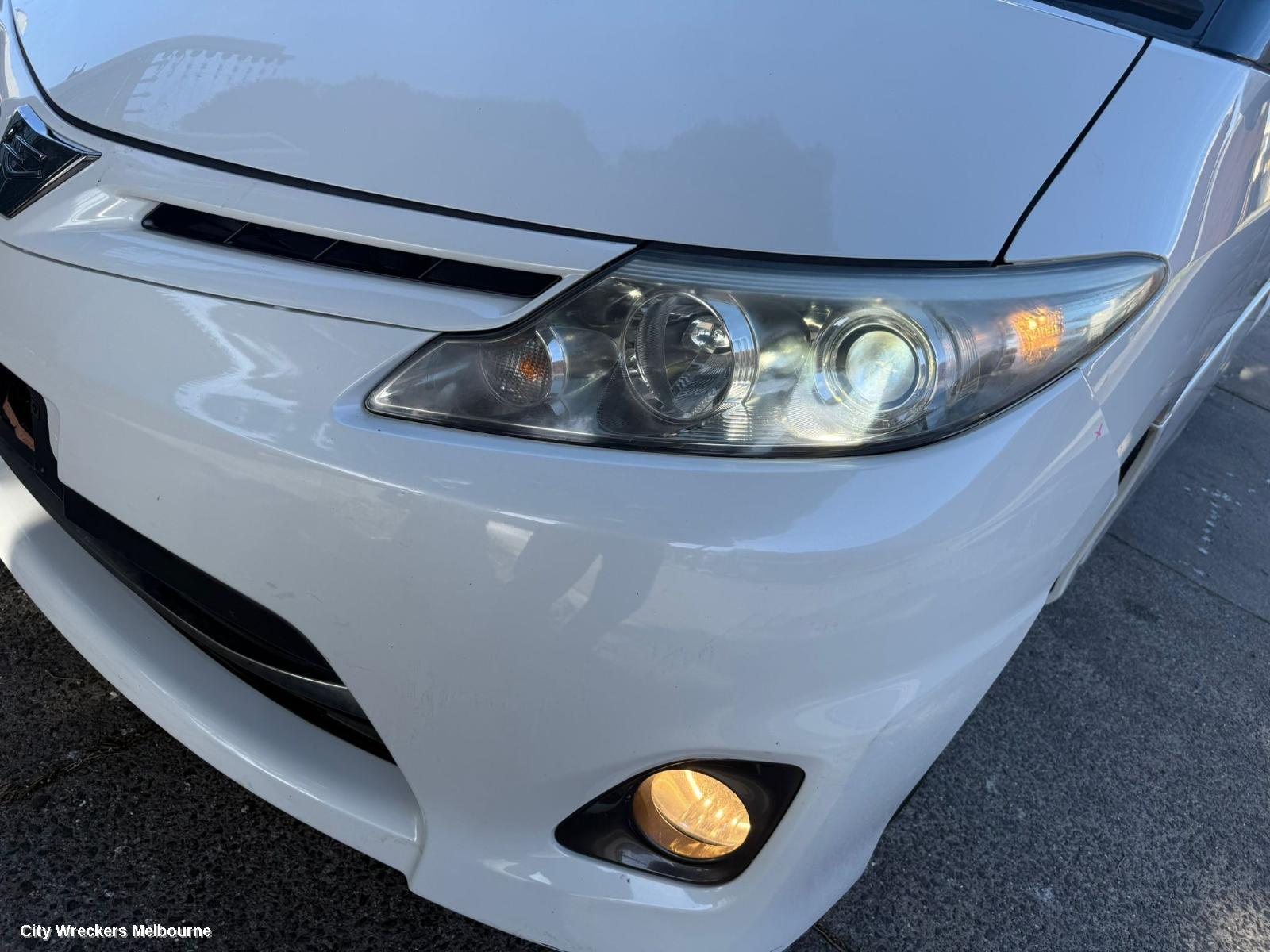 TOYOTA ESTIMA REAR GARNISH, TAILGATE LAMP (CENTRE), LENS# 28-194, RED, XR50, 05-19 (IMPORT)