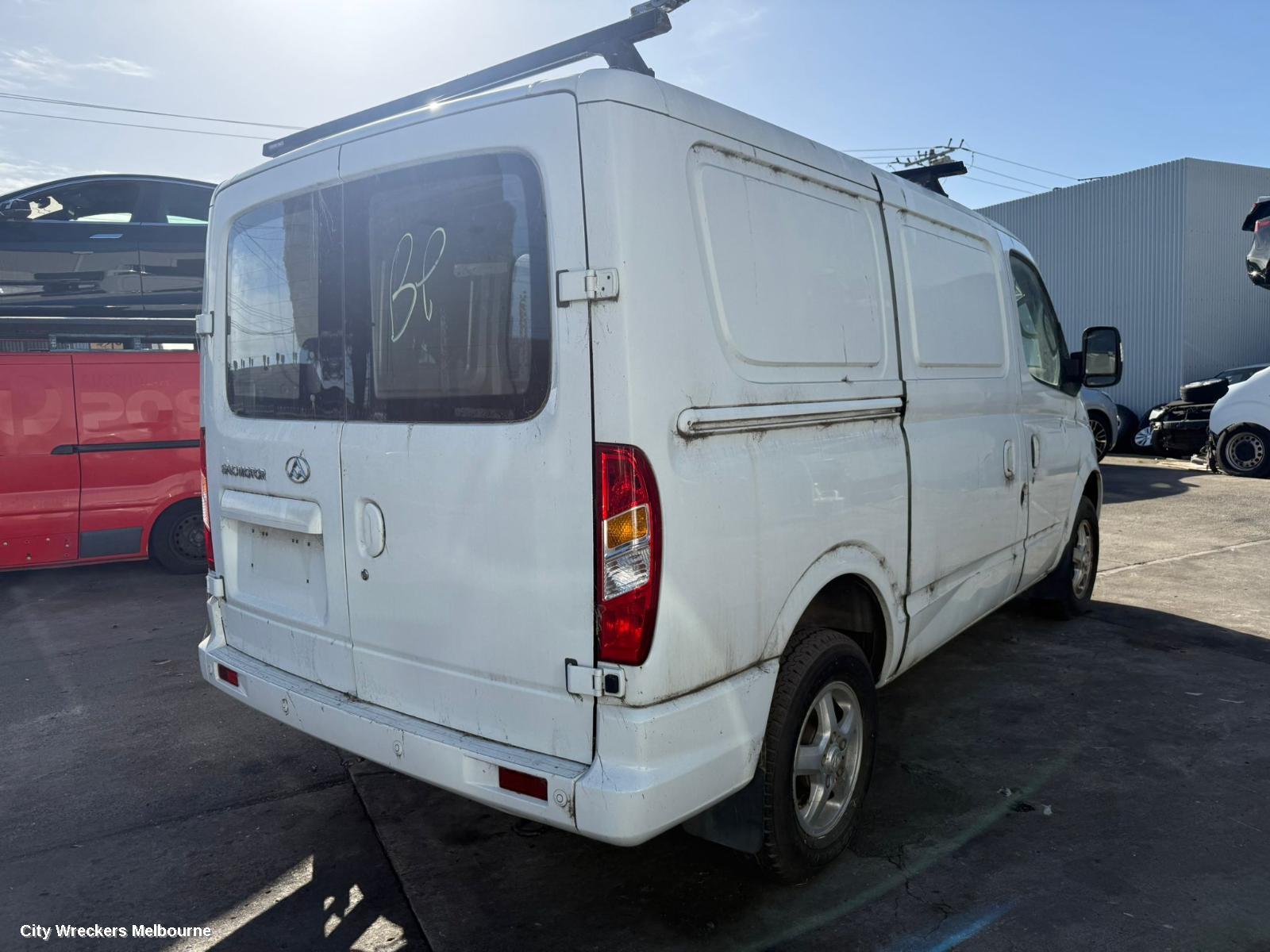 LDV V80 LEFT FRONT STRUT, DIESEL, 2.5, VAN, 01/2013 - 12/2023