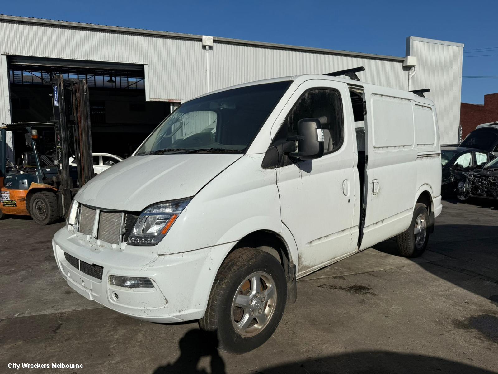 LDV V80 LEFT FRONT STRUT, DIESEL, 2.5, VAN, 01/2013 - 12/2023