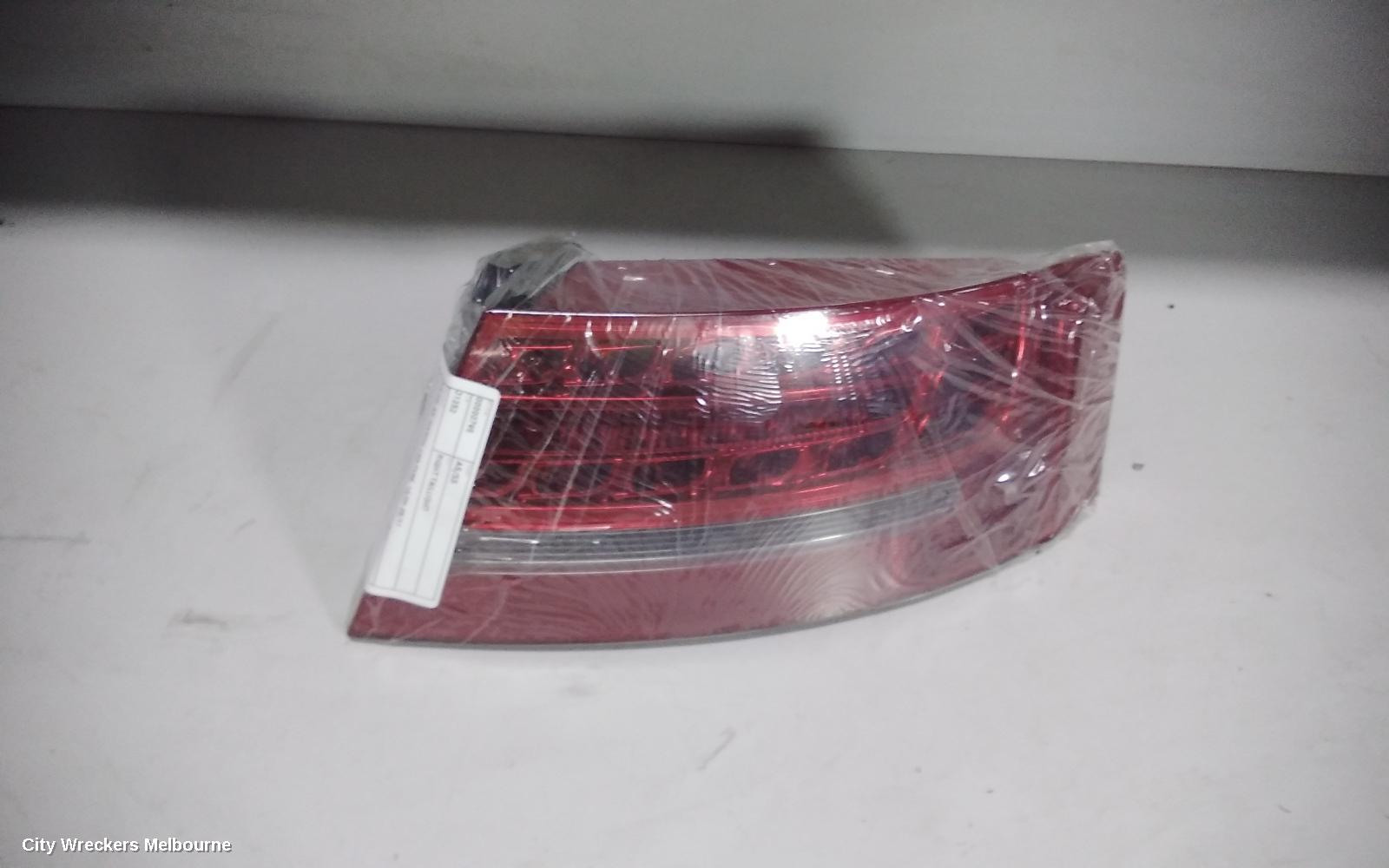 AUDI A5 RIGHT TAILLIGHT, A5/S5, 8T, HATCH, LED TYPE, 10/2009 - 11/2011