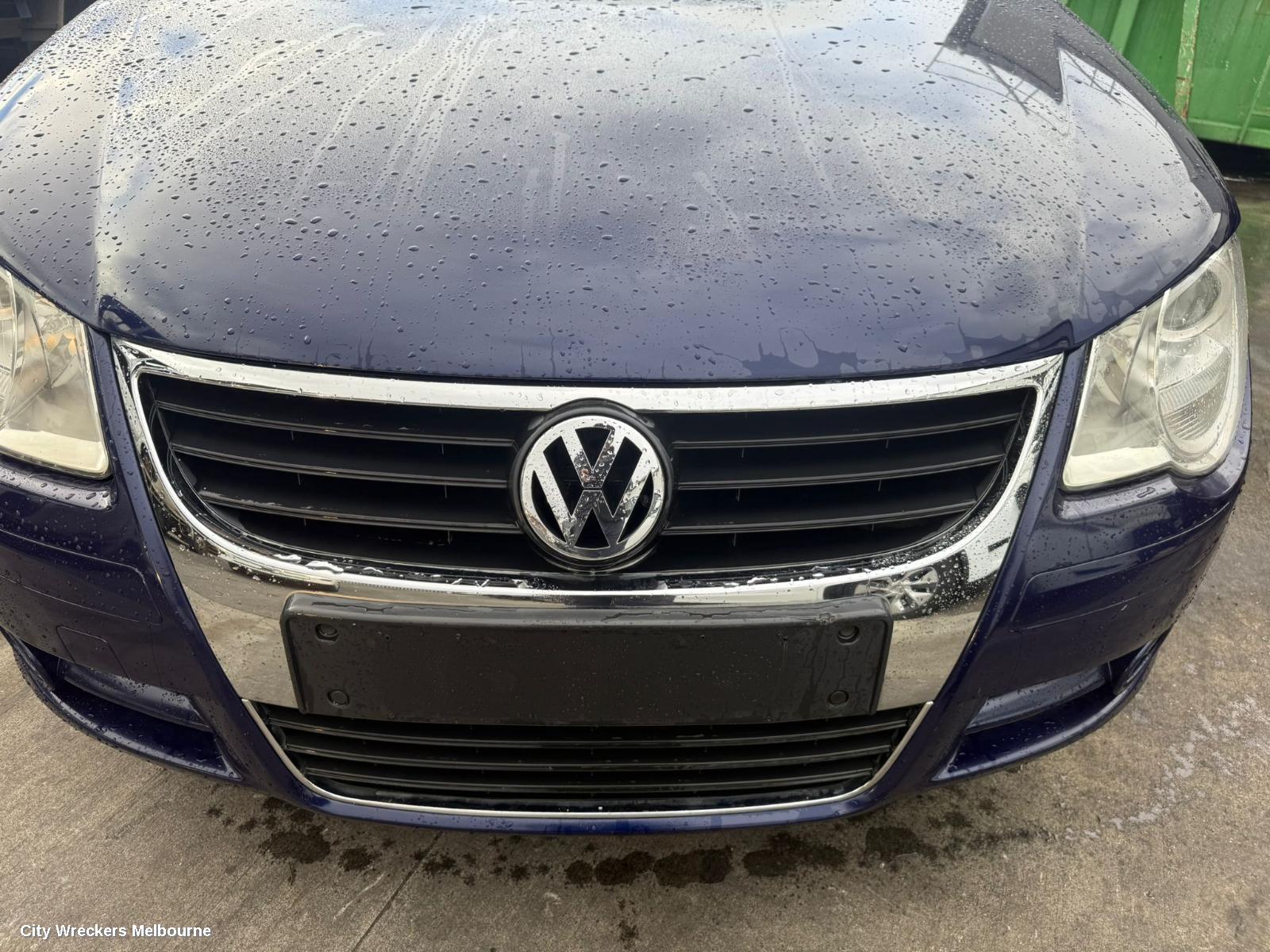 VOLKSWAGEN EOS REAR BUMPER, PETROL ENG TYPE ,W/ PARK SENSORS , 02/2007 - 04/2011