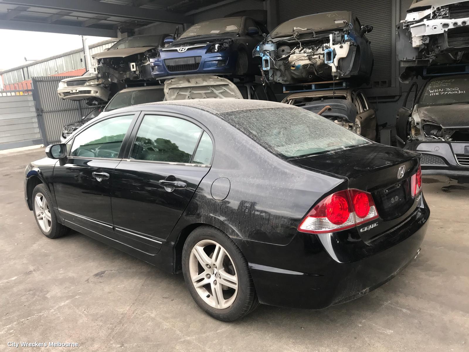 HONDA CIVIC REAR GARNISH, BOOTLID LAMP (LH SIDE), 8TH GEN, 02/2006 - 12/2008