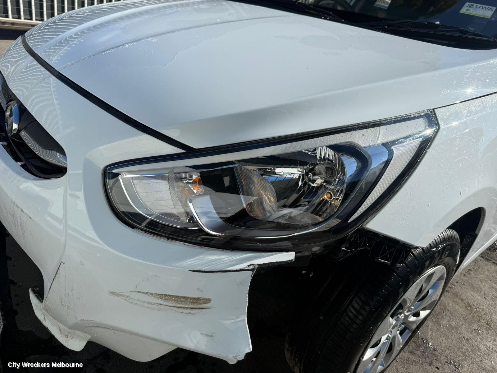 HYUNDAI ACCENT RIGHT FRONT DOOR WINDOW, RB, 05/2011 - 12/2019