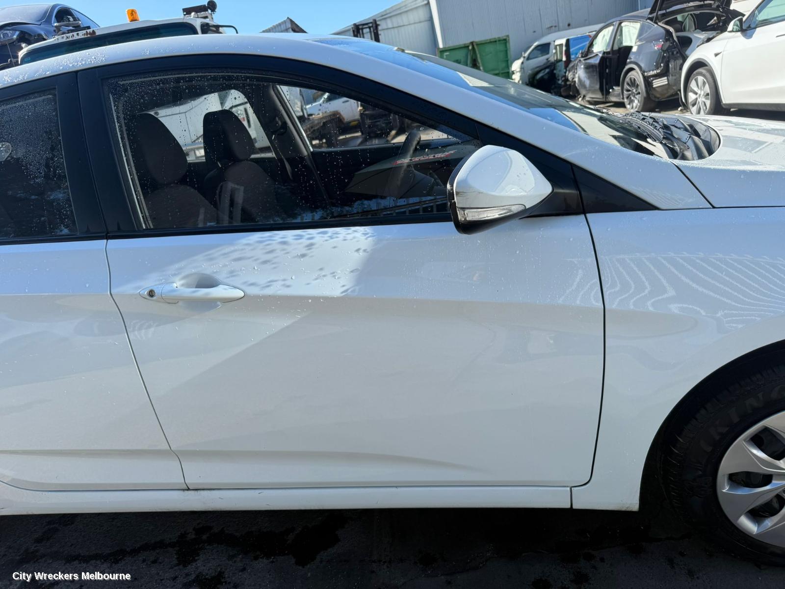 HYUNDAI ACCENT RIGHT FRONT DOOR WINDOW, RB, 05/2011 - 12/2019