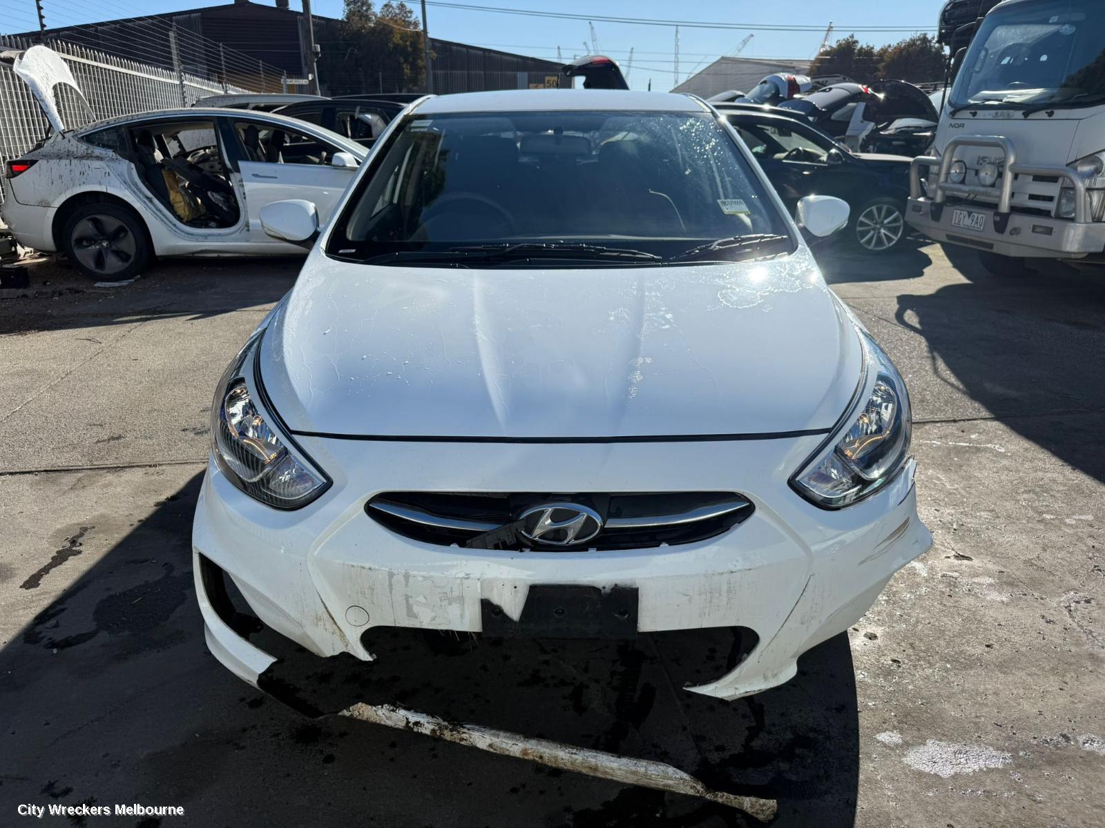 HYUNDAI ACCENT RIGHT FRONT DOOR WINDOW, RB, 05/2011 - 12/2019