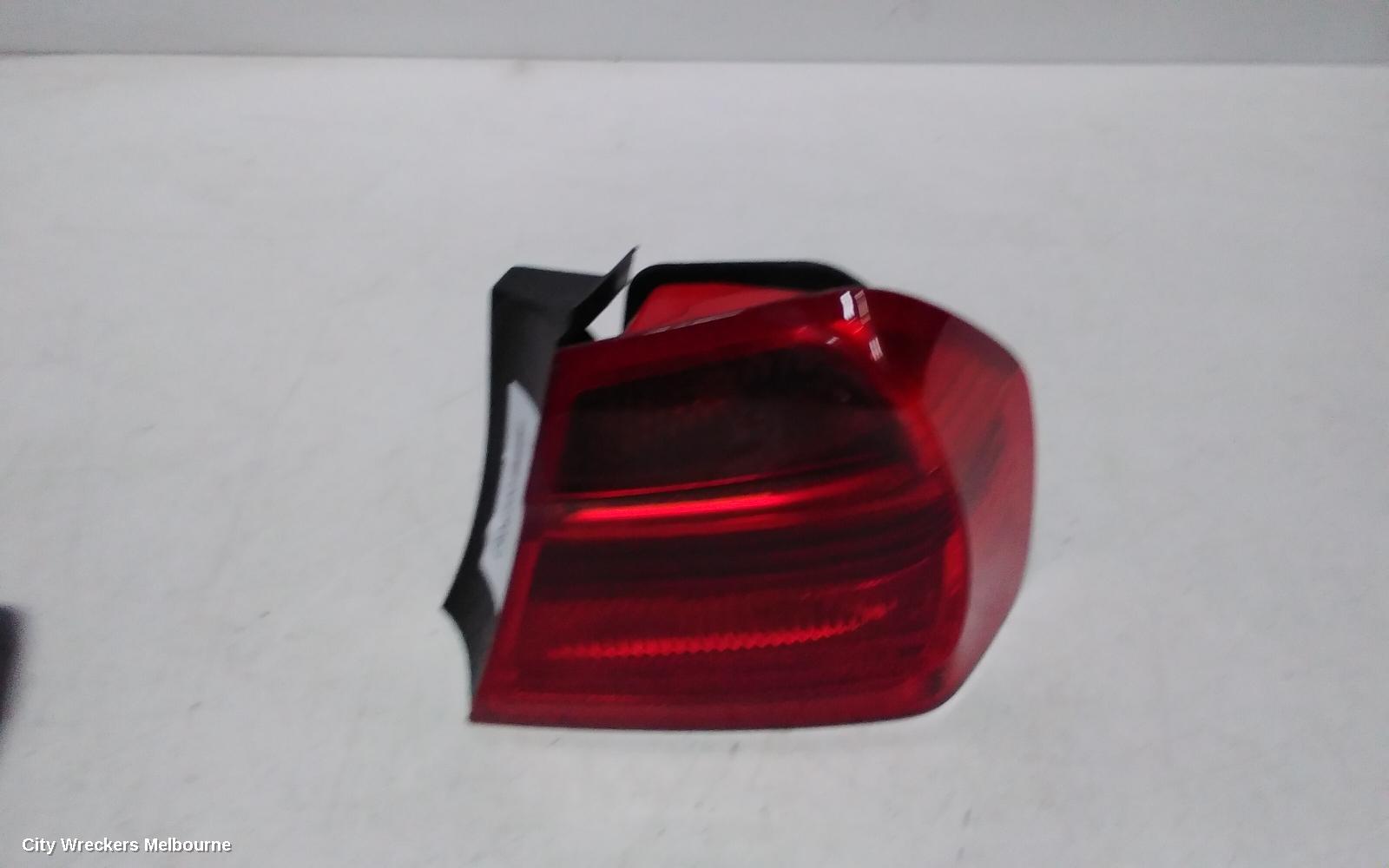 BMW 3 SERIES RIGHT TAILLIGHT, E90, SEDAN, NON LED TYPE, 03/2005 - 10/2008