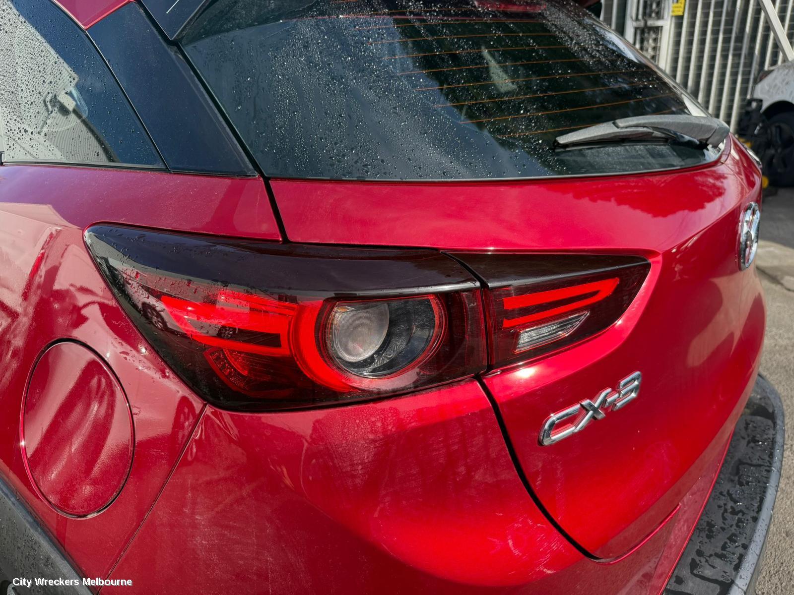 MAZDA CX3 LEFT FRONT WINDOW REG/MOTOR, DK, 02/2017 ONWARDS
