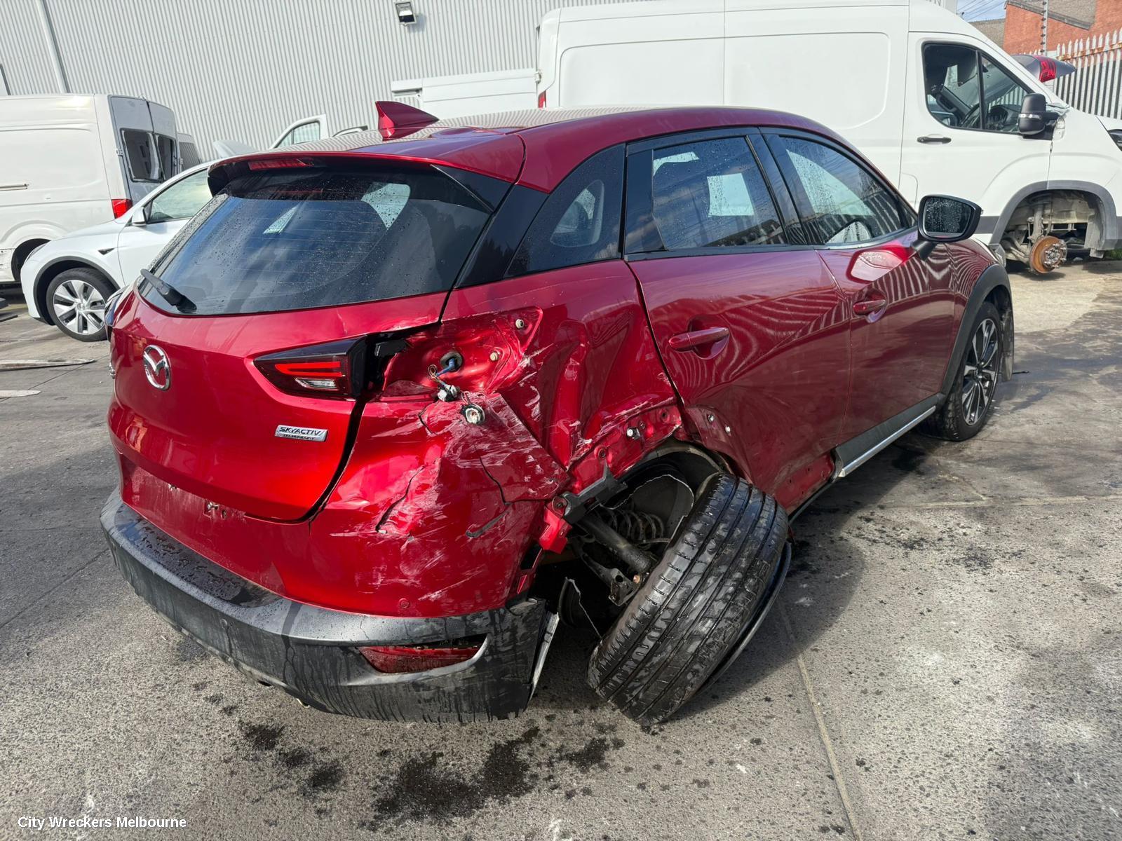 MAZDA CX3 LEFT FRONT WINDOW REG/MOTOR, DK, 02/2017 ONWARDS