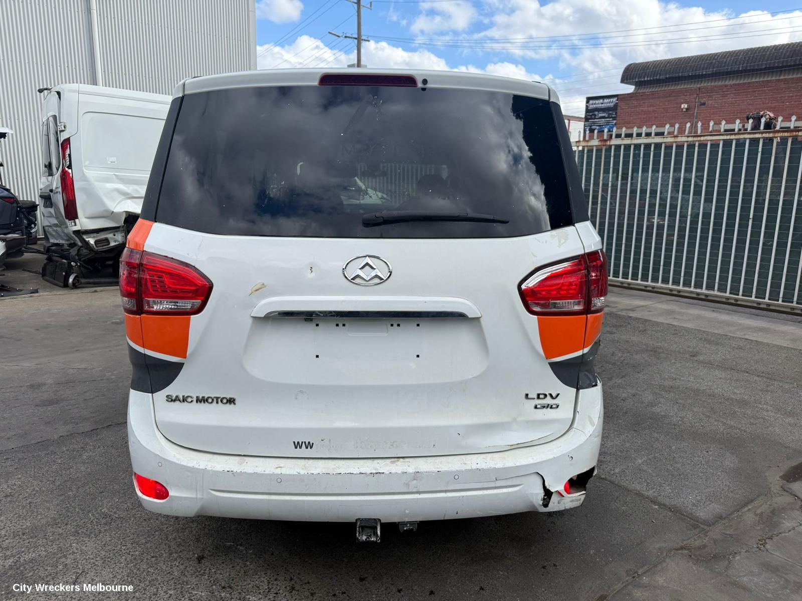 LDV G10 RIGHT GUARD, SV7A/SV7C, WAGON/VAN, 04/2015 ONWARDS