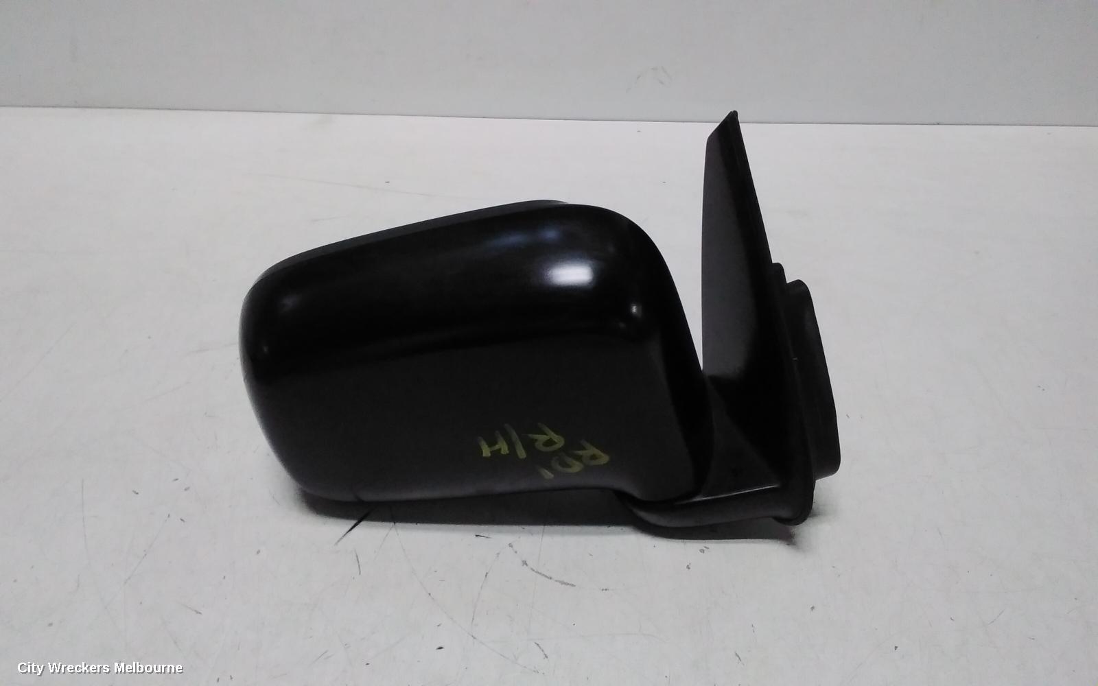 HONDA CRV RIGHT DOOR MIRROR, RD1, POWER, BLACK, 12/1995 - 11/2001