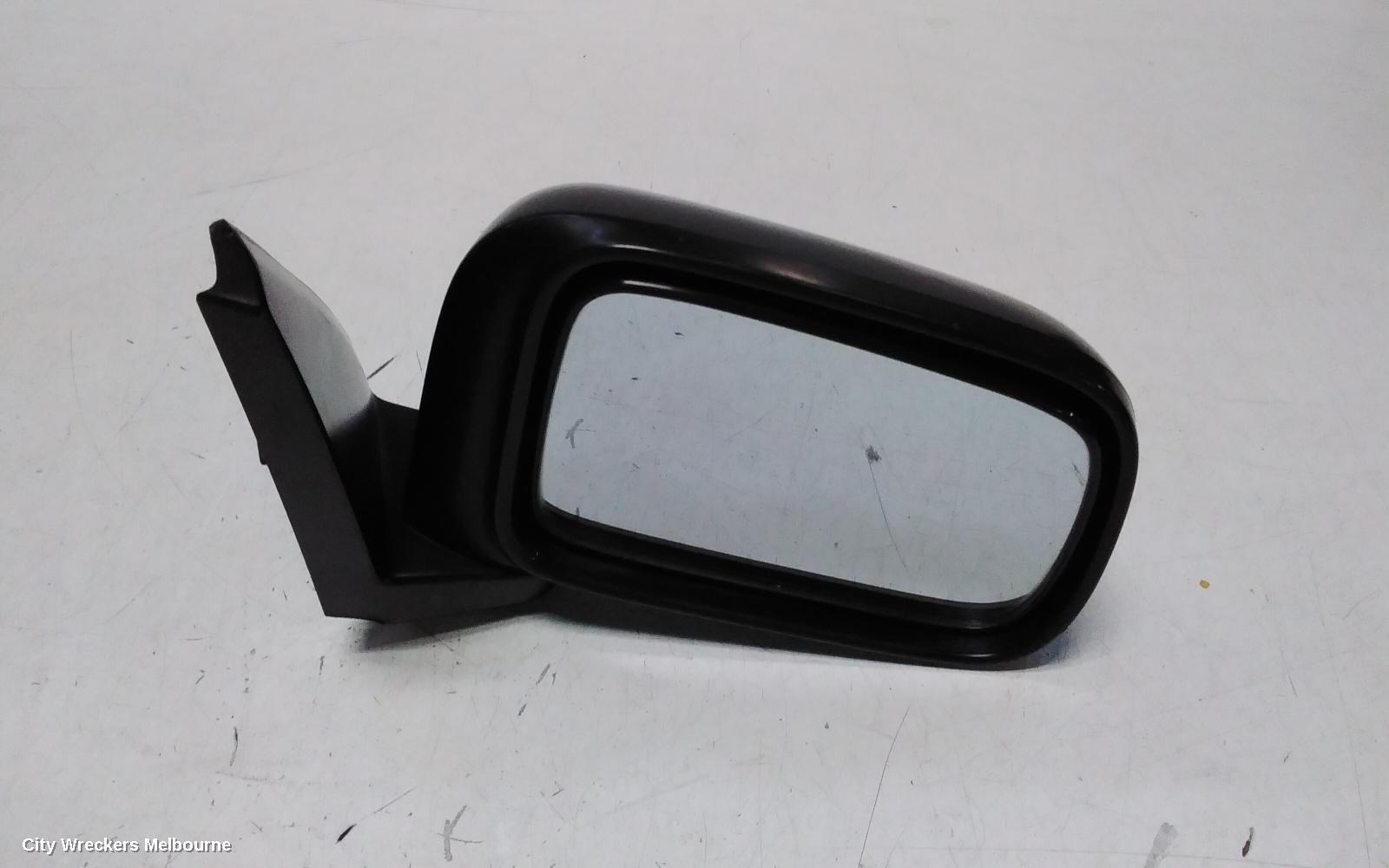 HONDA CRV RIGHT DOOR MIRROR, RD1, POWER, BLACK, 12/1995 - 11/2001