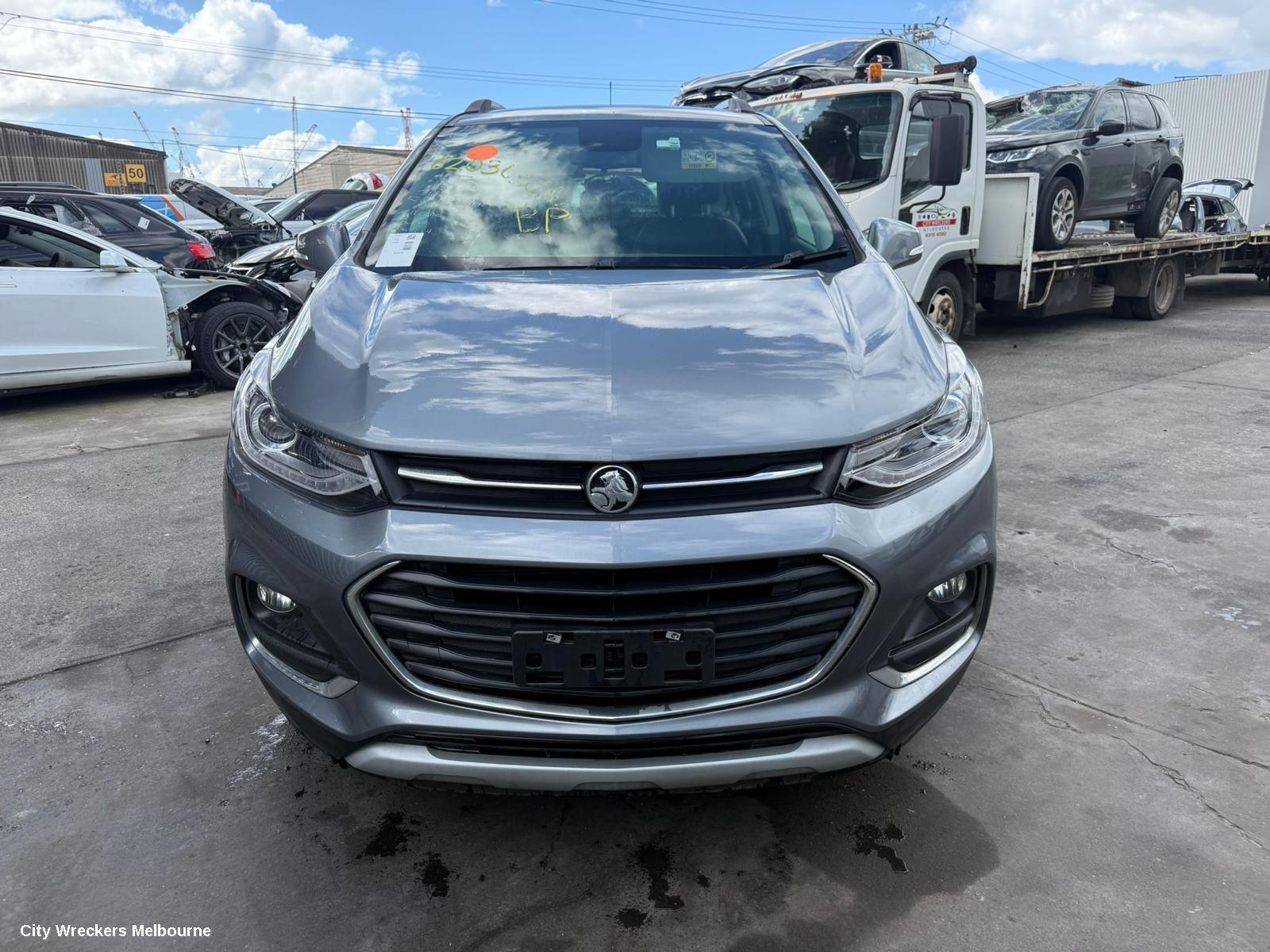 HOLDEN TRAX LEFT FRONT 1/4 DOOR GLASS, TJ SERIES, 08/2013 - 12/2020