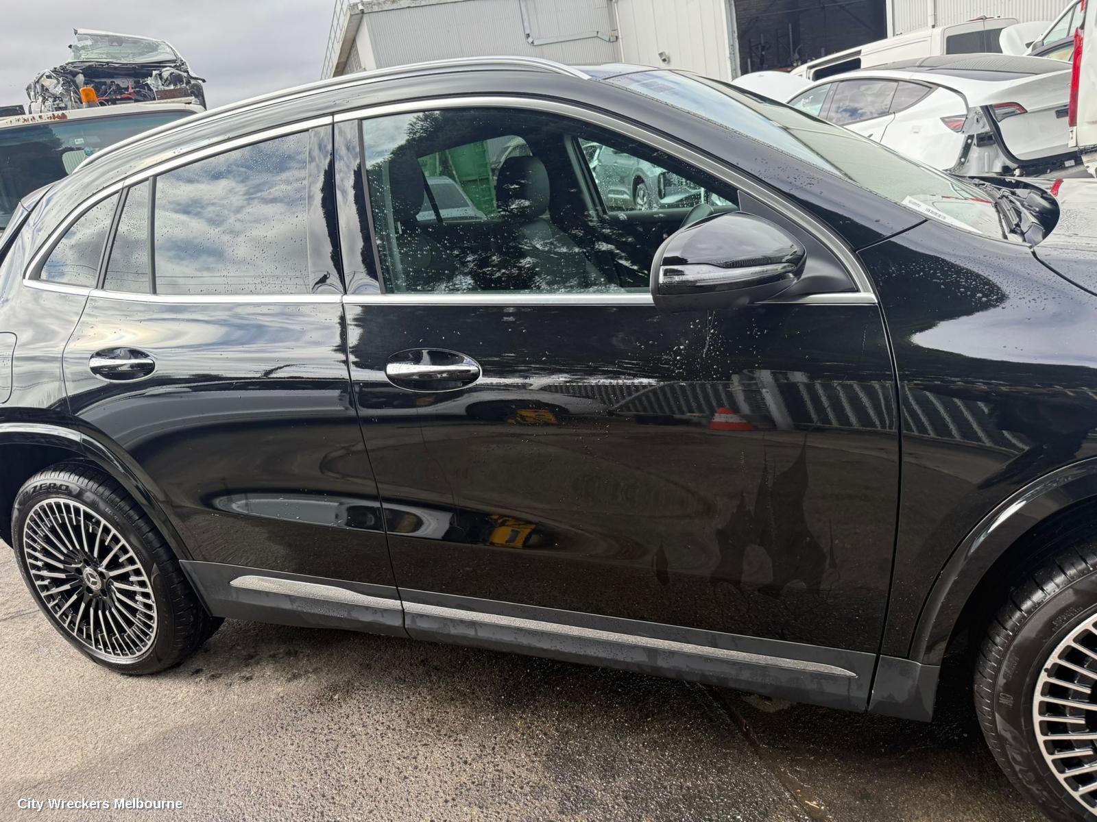 MERCEDES EQA LEFT GUARD, H243, 01/2021 ONWARDS