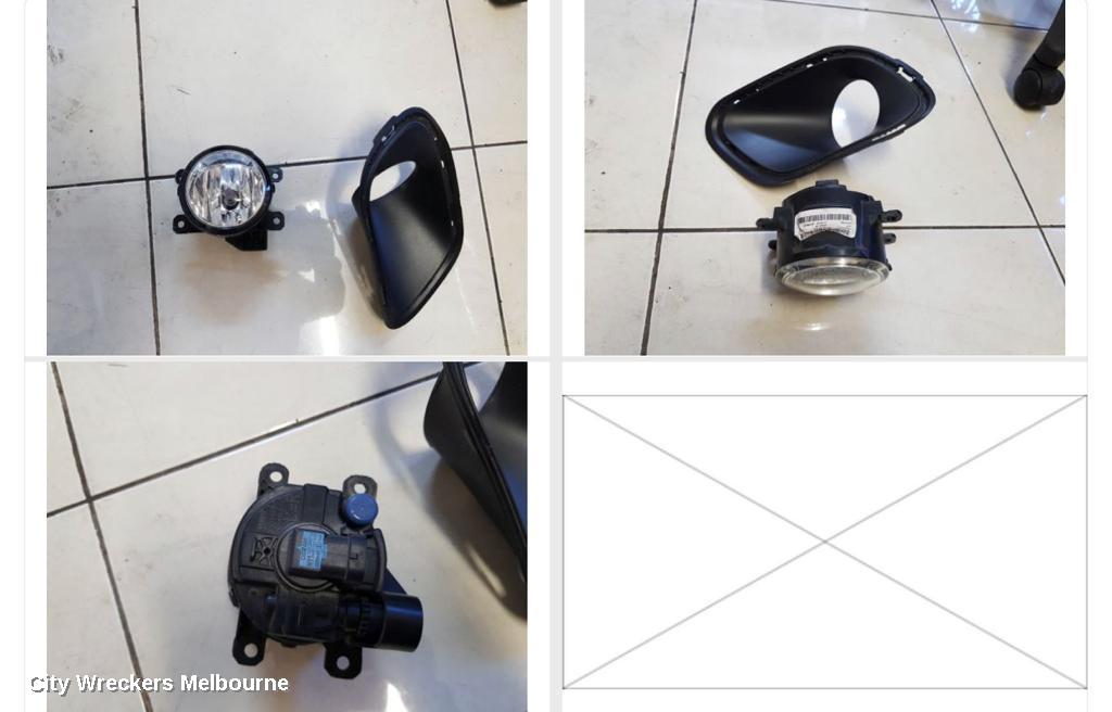 JEEP CHEROKEE LEFT INDICATOR/FOG/SIDE, BUMPER FOGLAMP, KL, STANDARD TYPE, 02/2014 - 03/2018