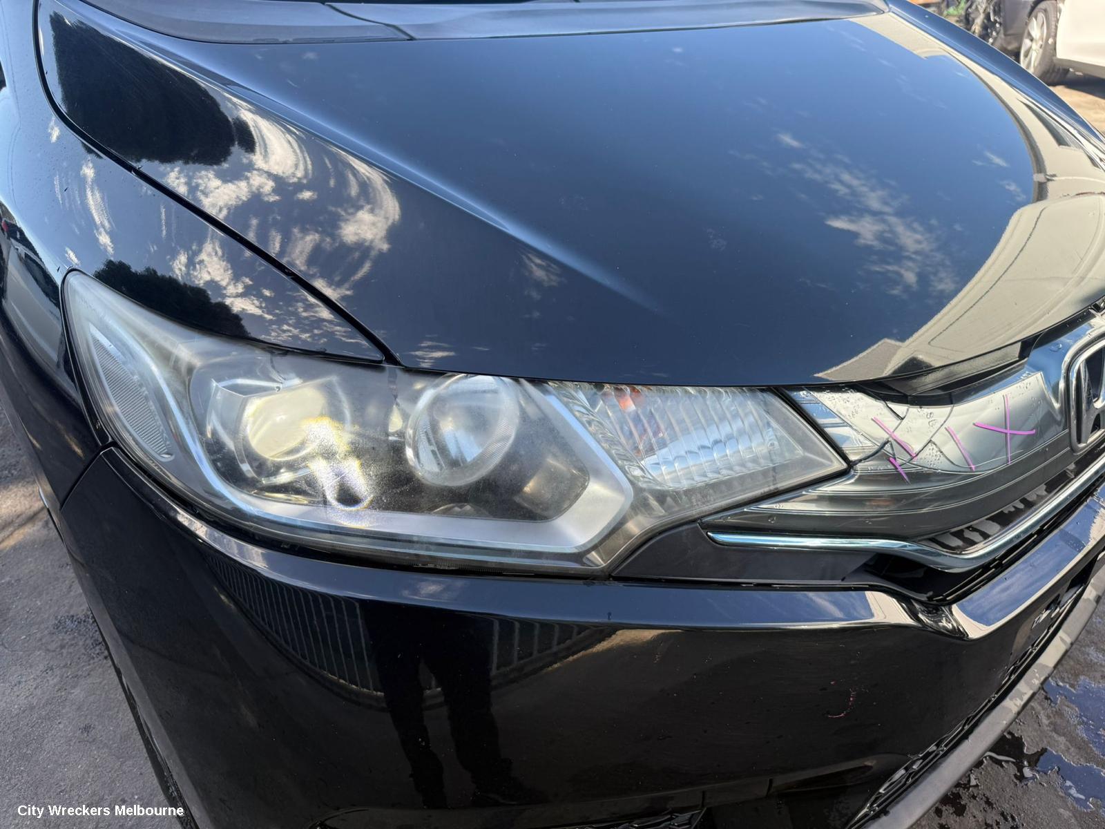 HONDA JAZZ LEFT FRONT 1/4 DOOR GLASS, GK/GF, 07/2014 - 12/2020