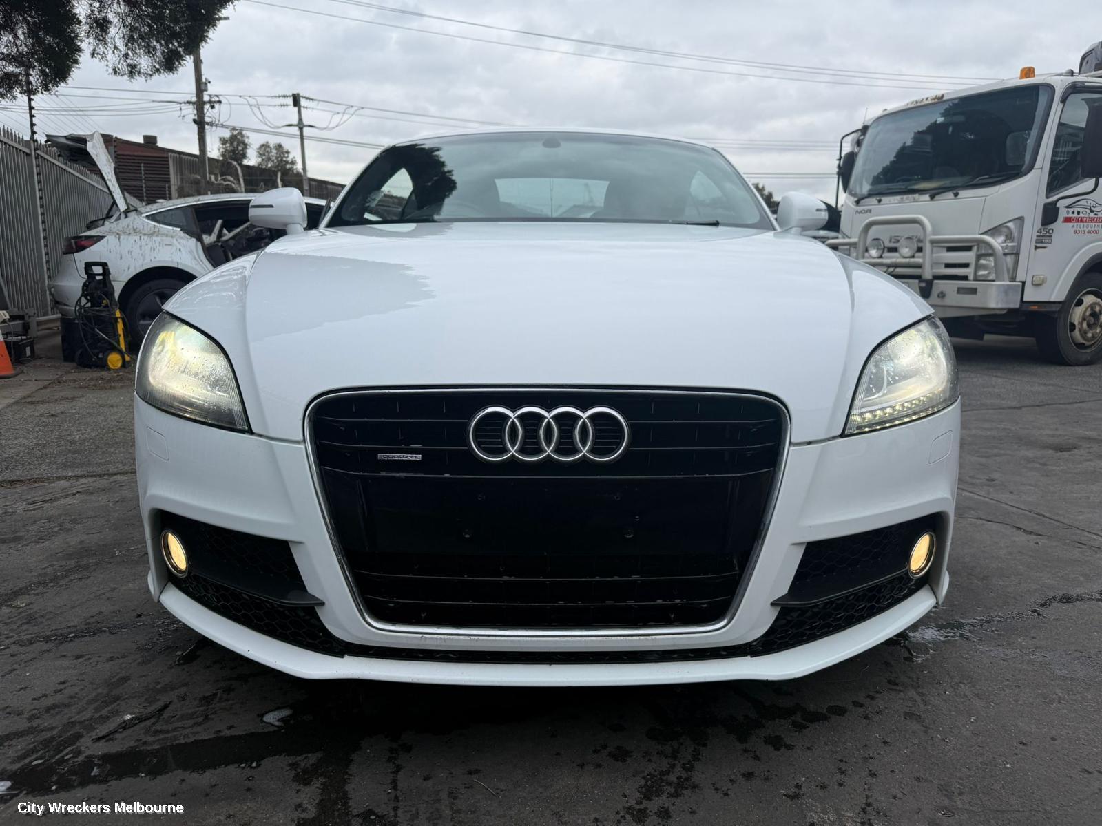 AUDI TT OVERFLOW BOTTLE, 8J, 09/2006 - 12/2014